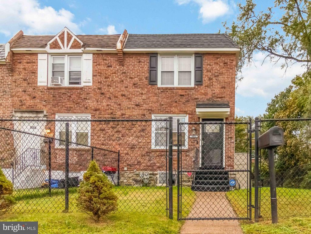 Photo of 1008 Springfield Rd, COLLINGDALE, PA 19023 (MLS # PADE2101086)