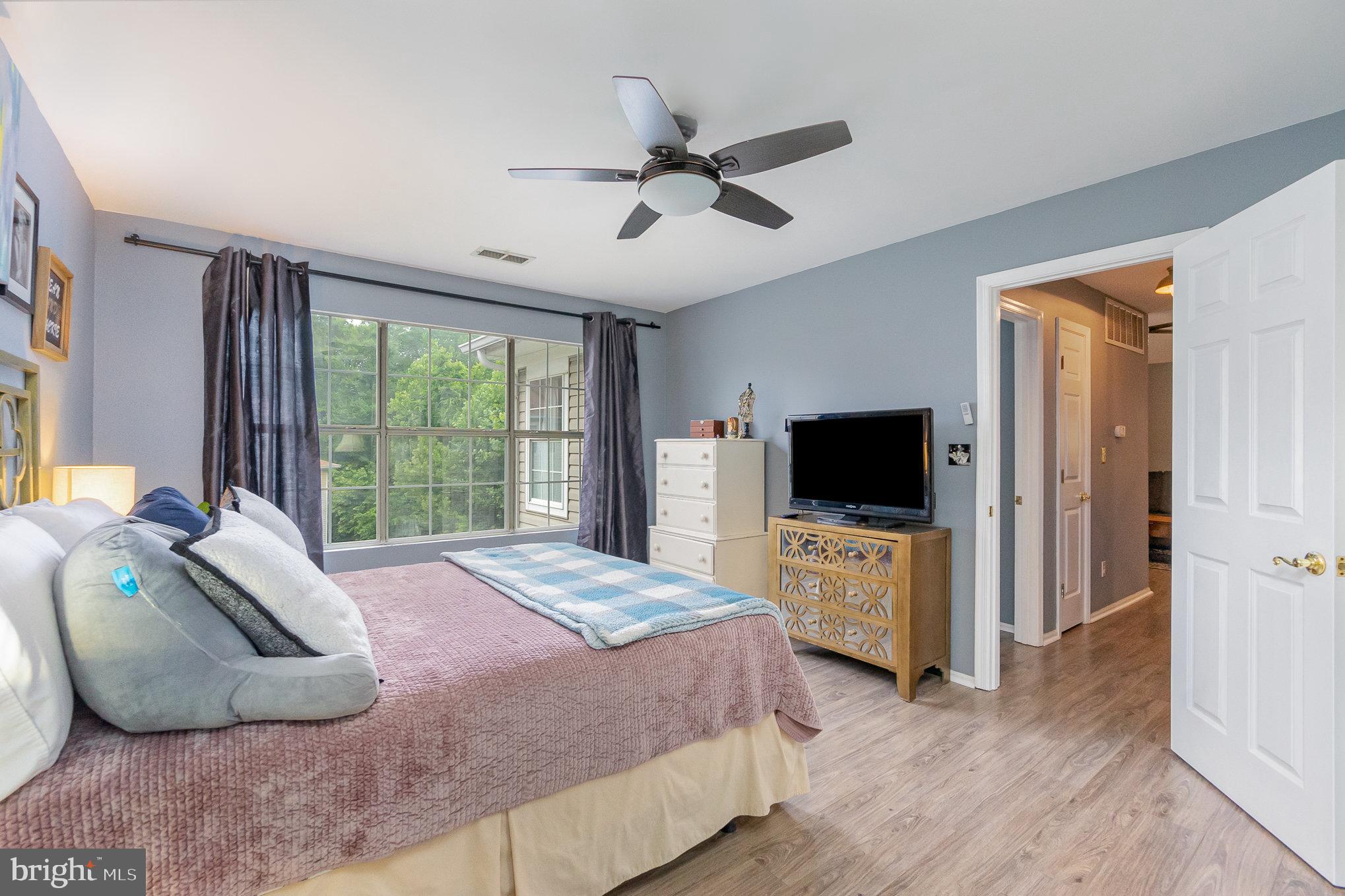 ENGLISH COUNTRY MANOR - Residential