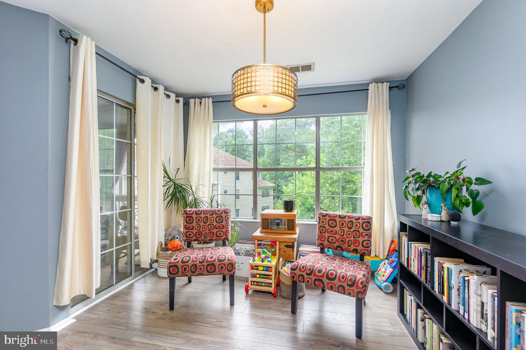 ENGLISH COUNTRY MANOR - Residential