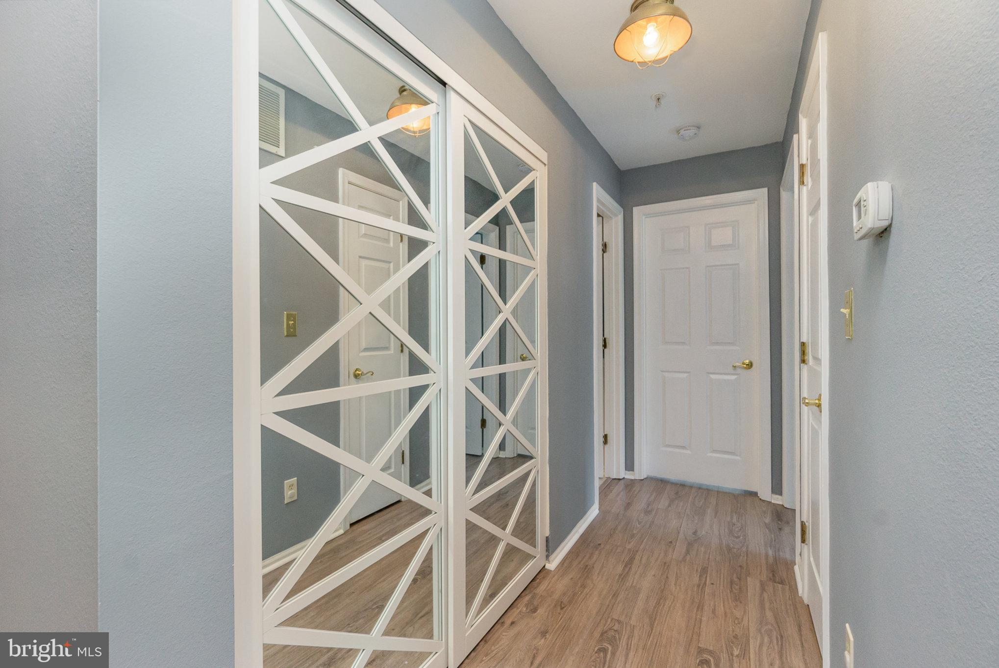 ENGLISH COUNTRY MANOR - Residential