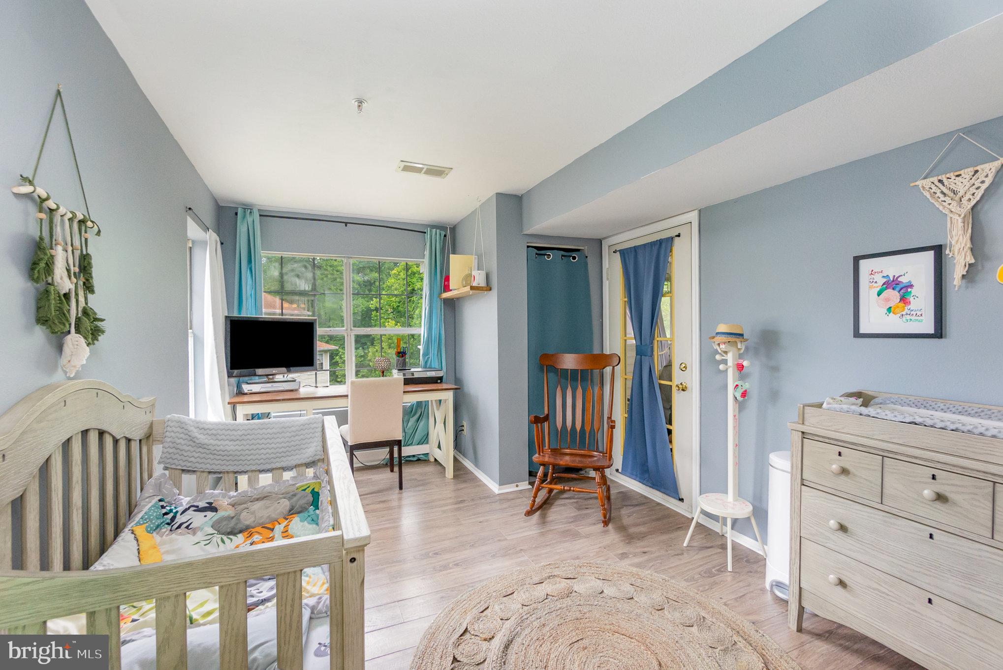 ENGLISH COUNTRY MANOR - Residential