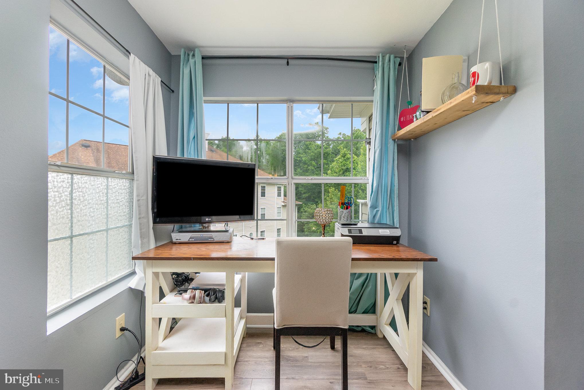 ENGLISH COUNTRY MANOR - Residential