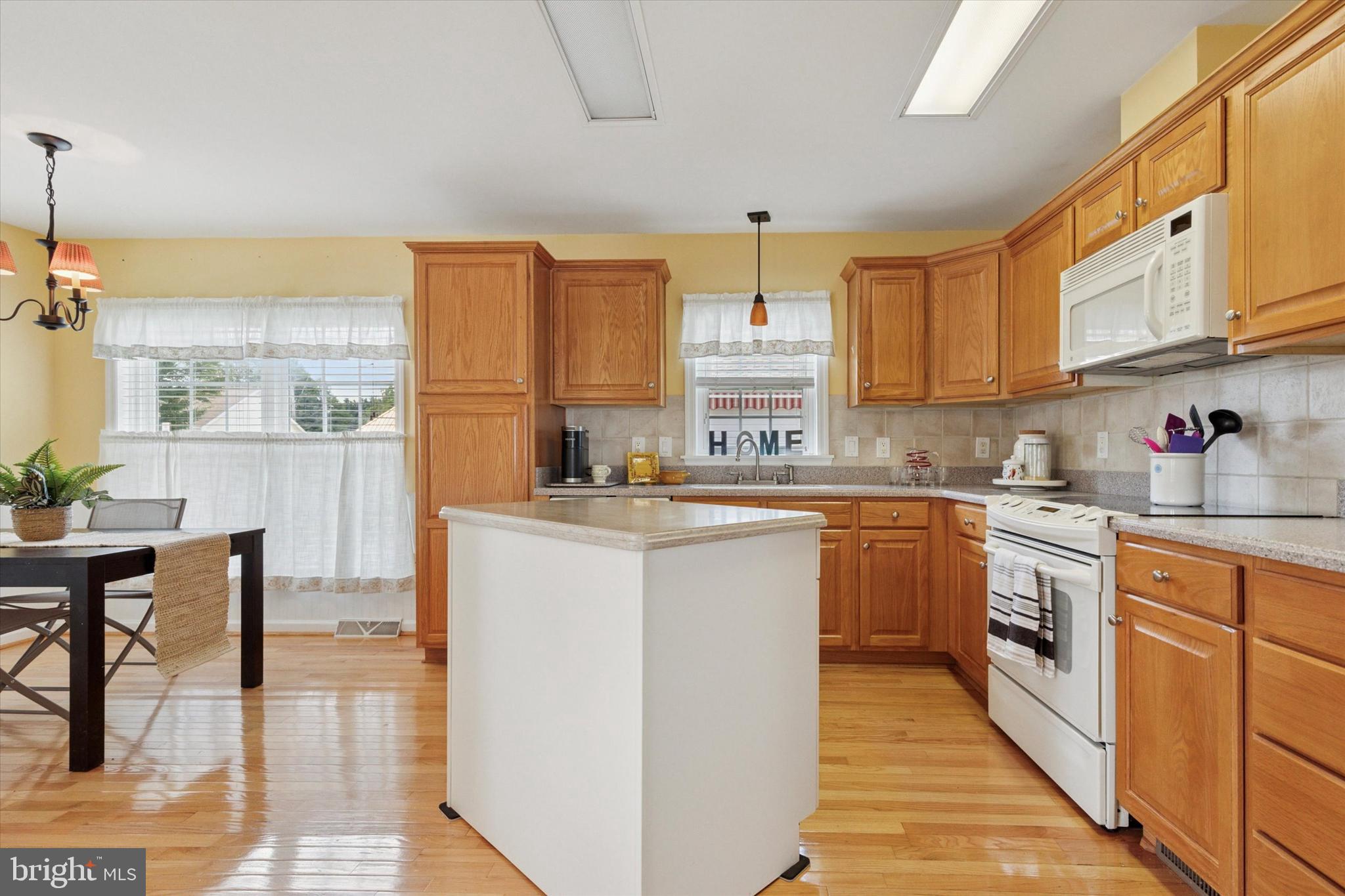 BLUE BELL SPRINGS - Residential