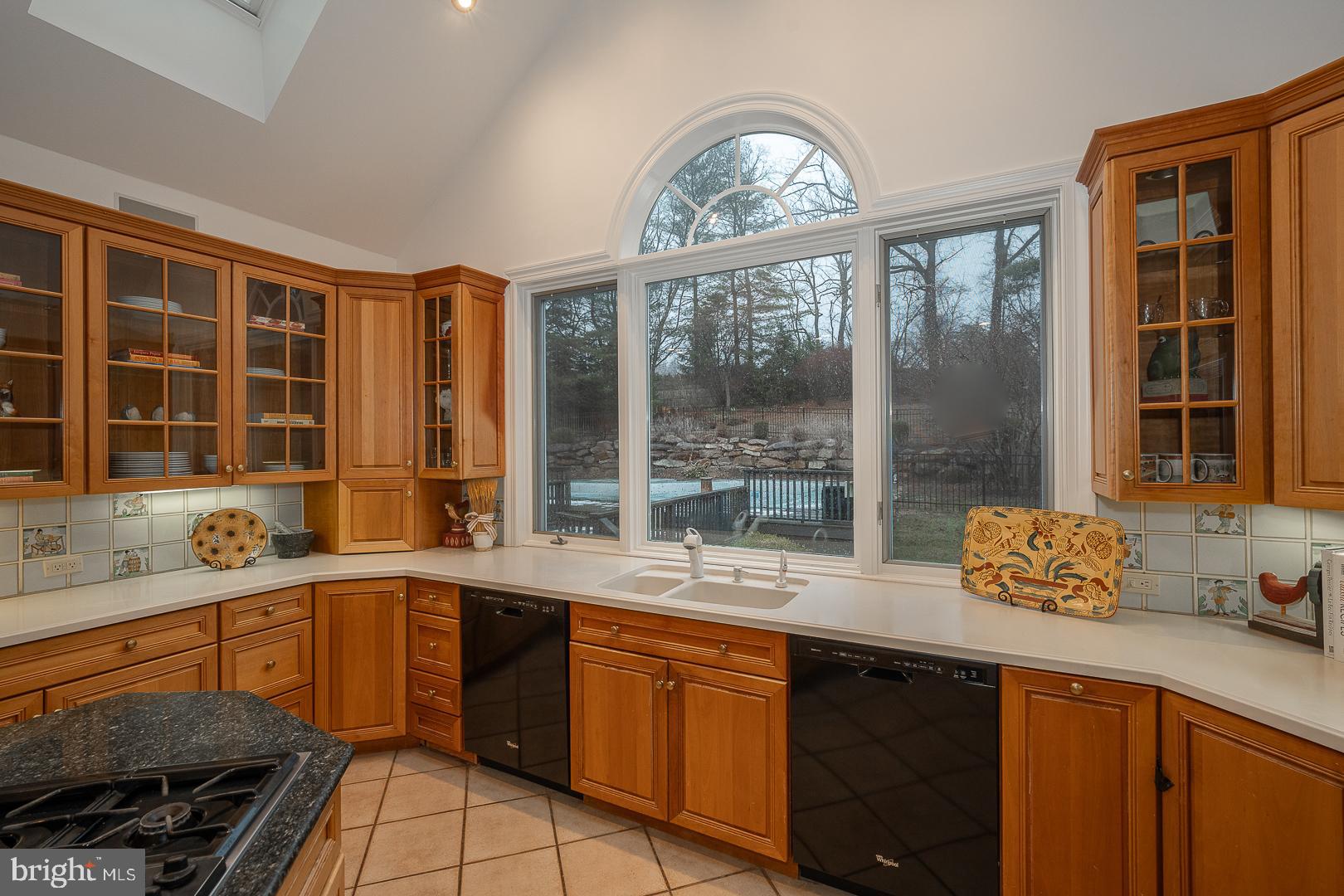 STURBRIDGE - Residential