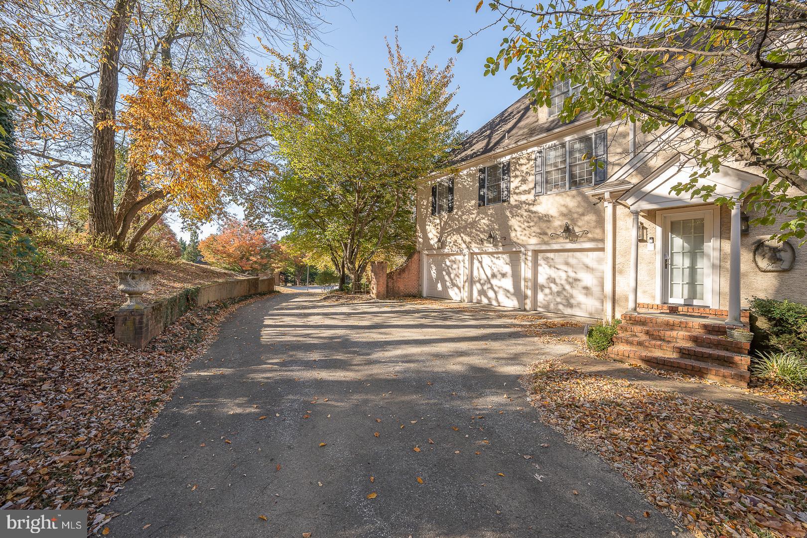 STURBRIDGE - Residential