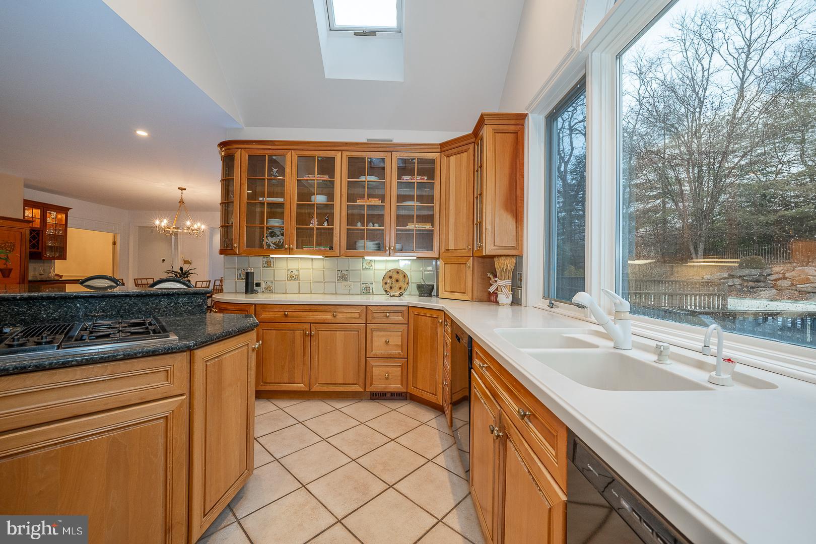 STURBRIDGE - Residential