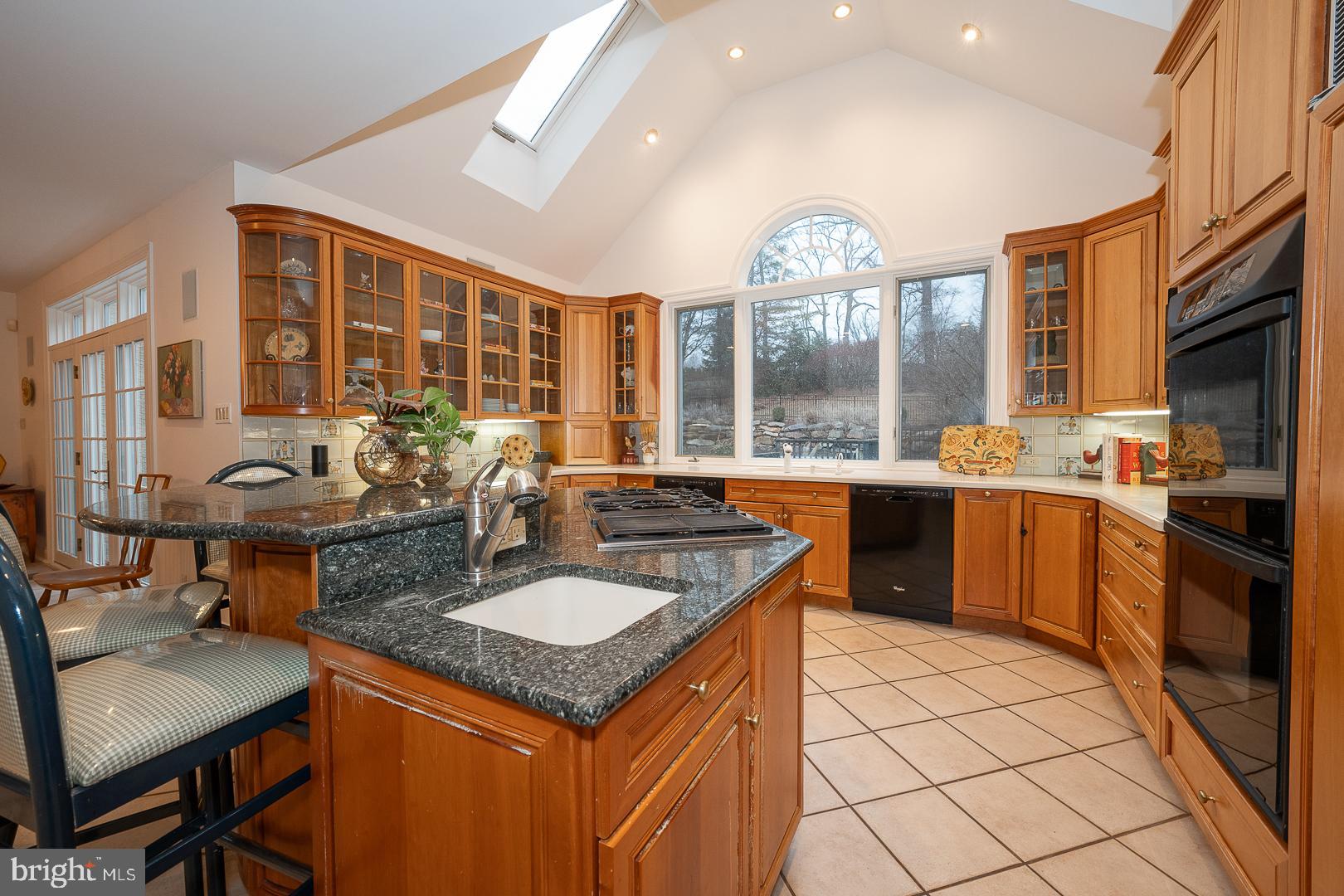 STURBRIDGE - Residential