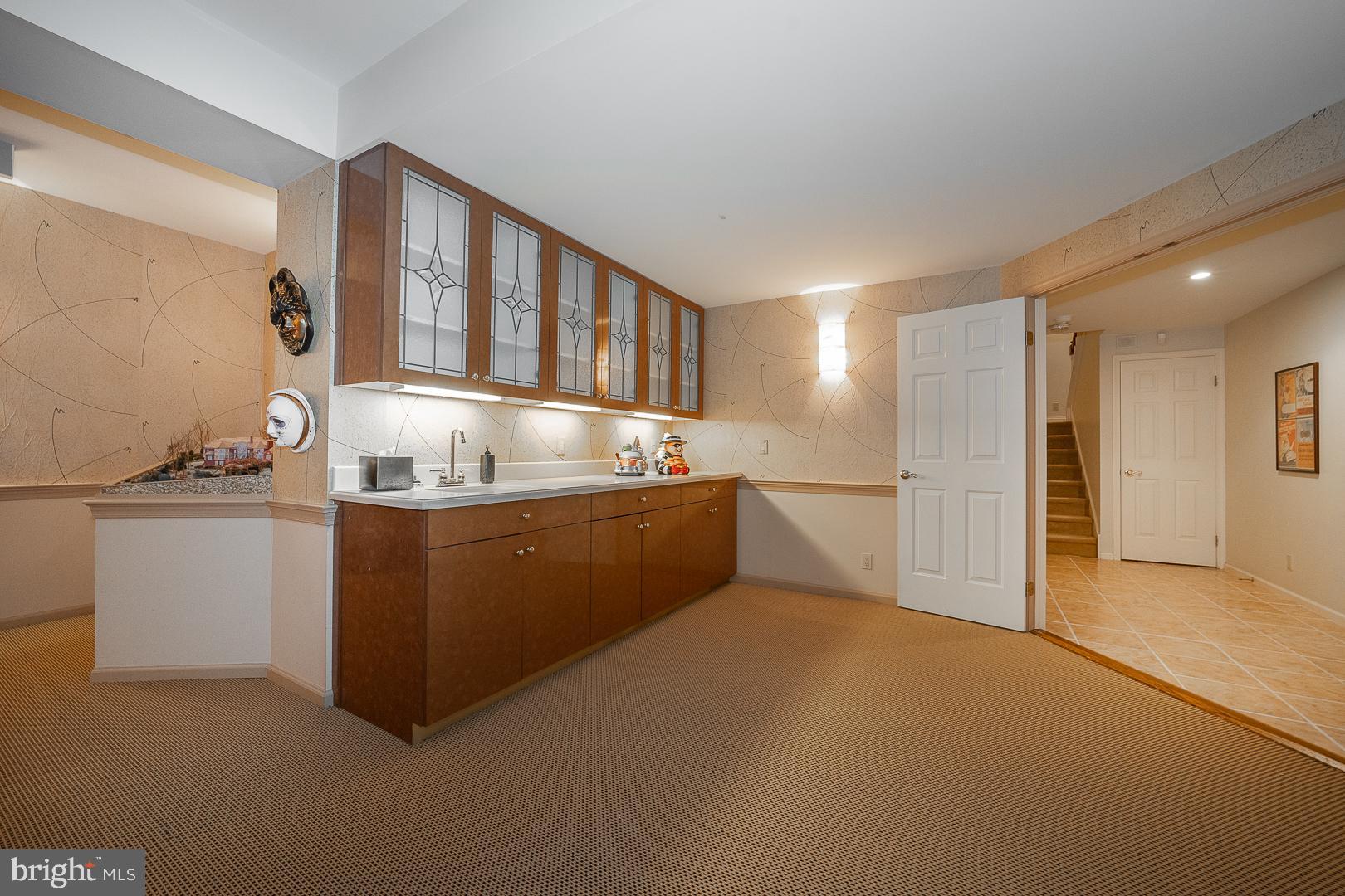 STURBRIDGE - Residential