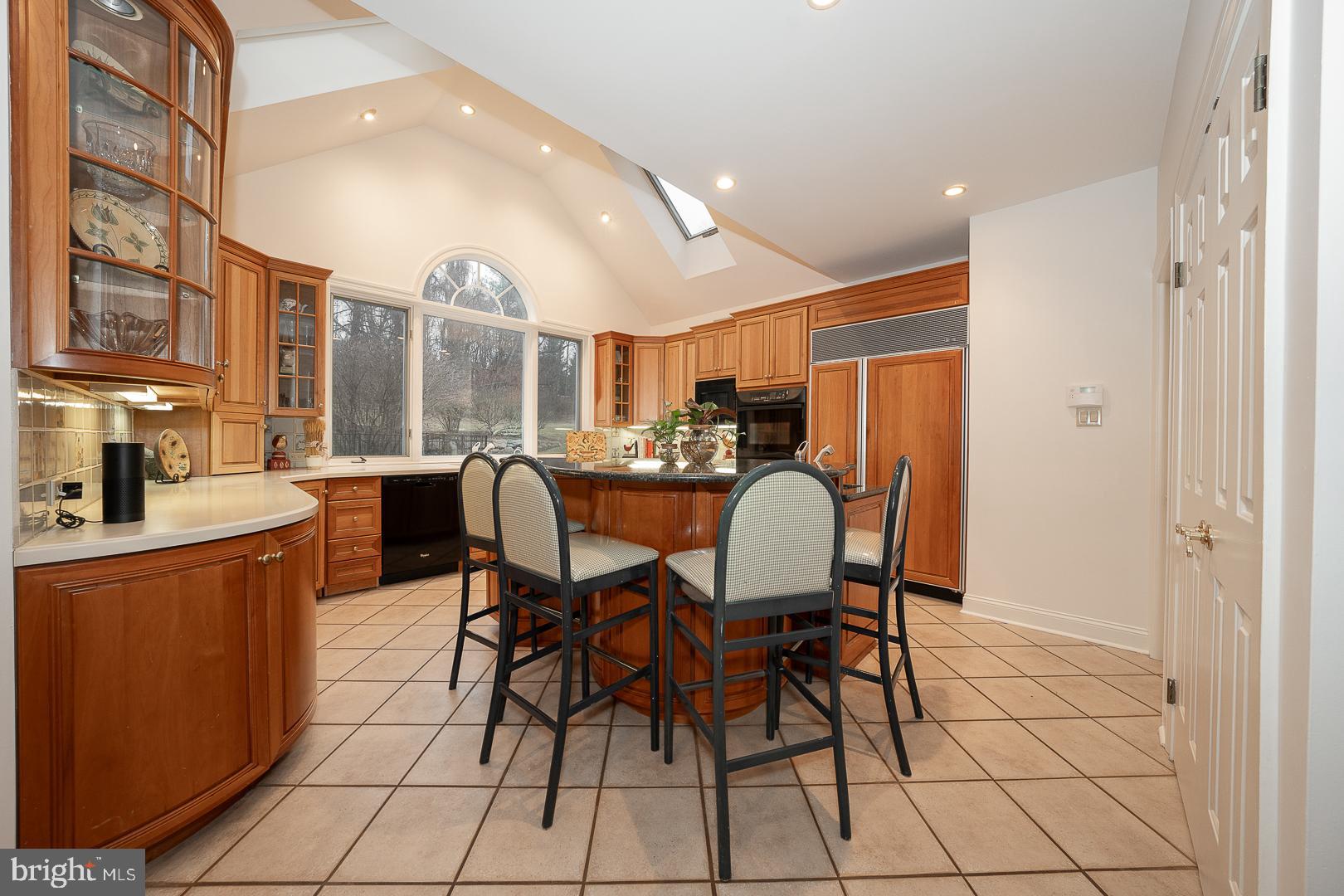 STURBRIDGE - Residential