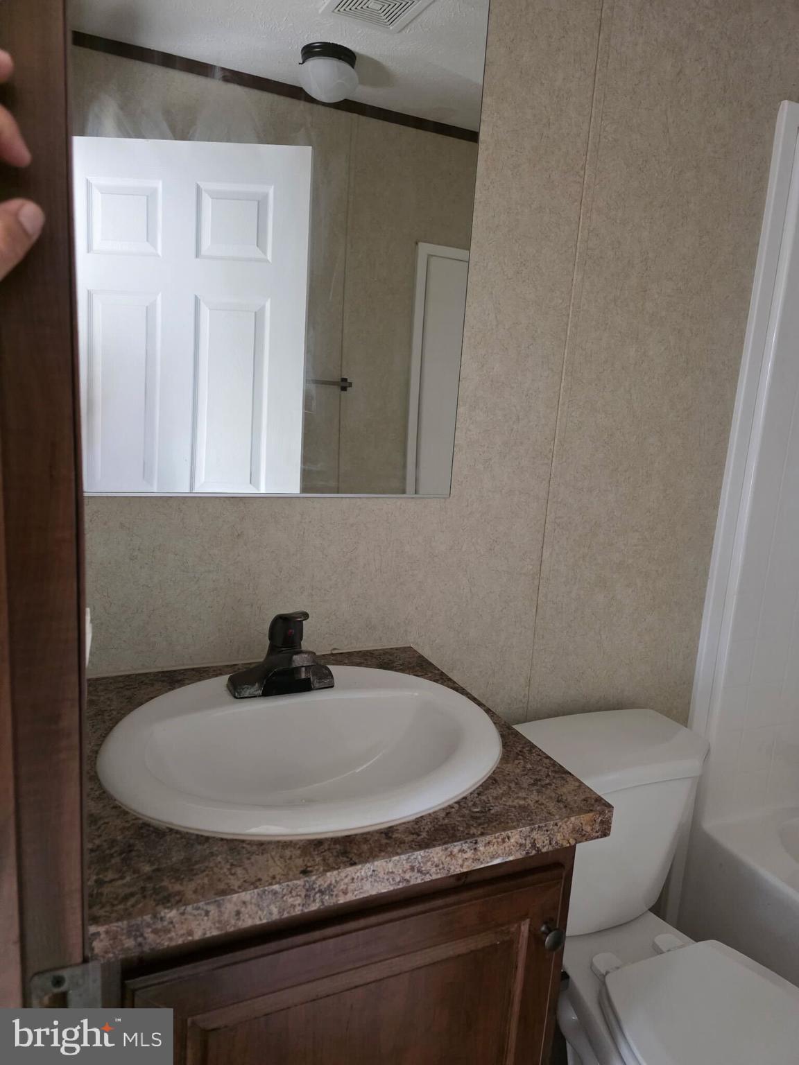 MORELAND TRAILER - Residential