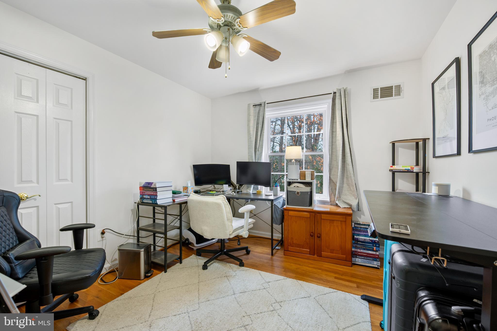 LAYHILL VIEW - Residential Lease