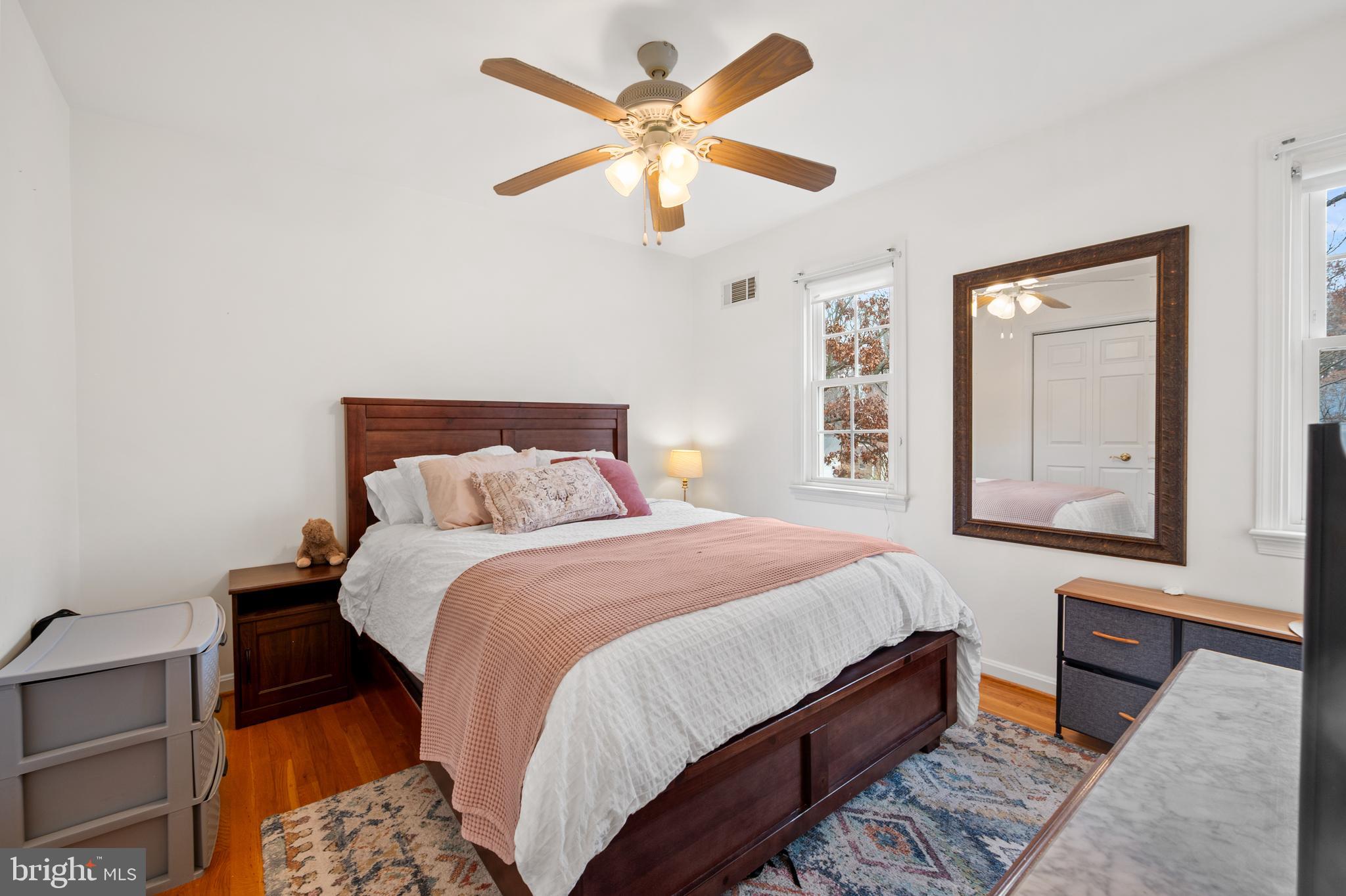 LAYHILL VIEW - Residential Lease