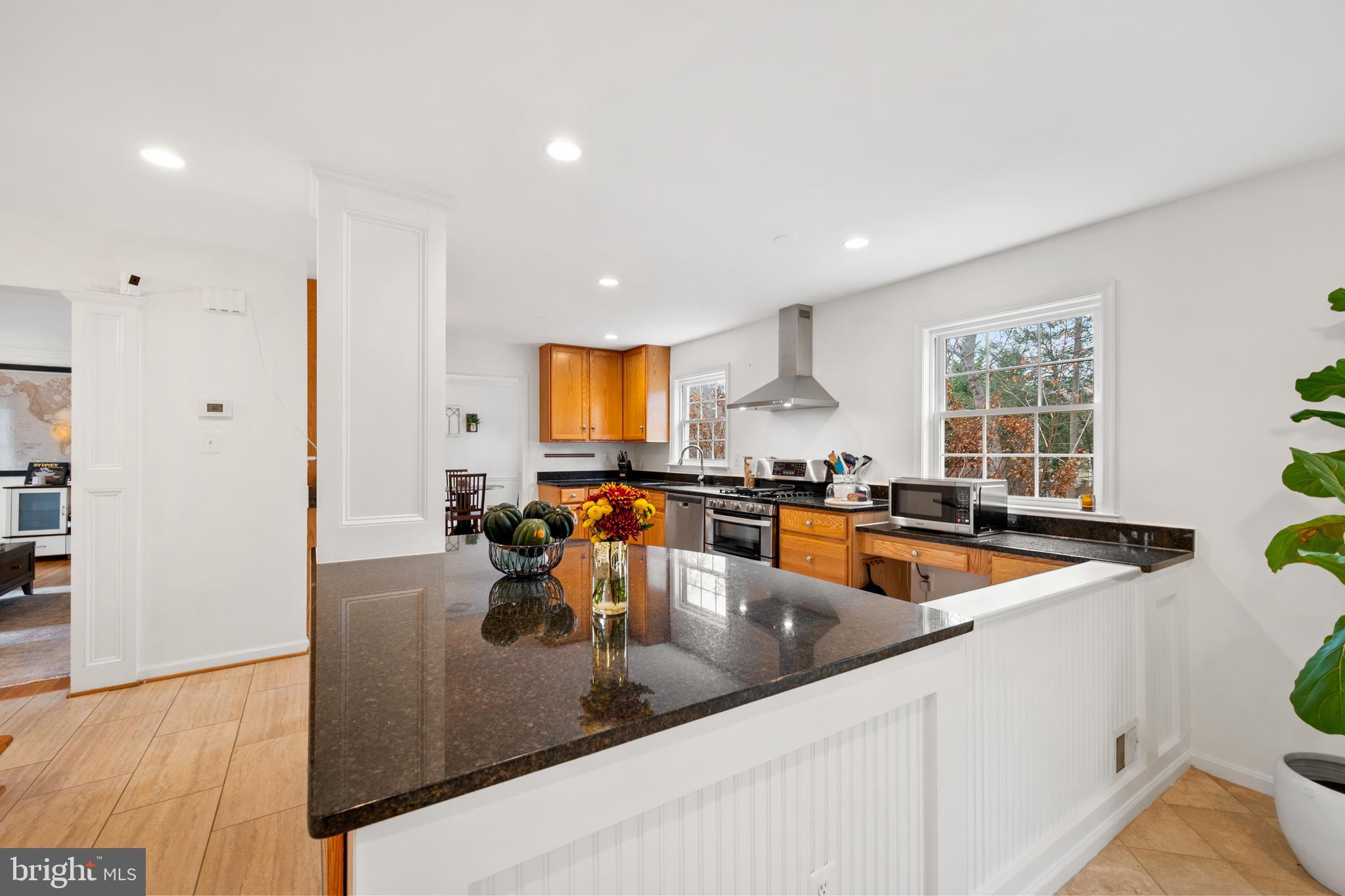 LAYHILL VIEW - Residential Lease