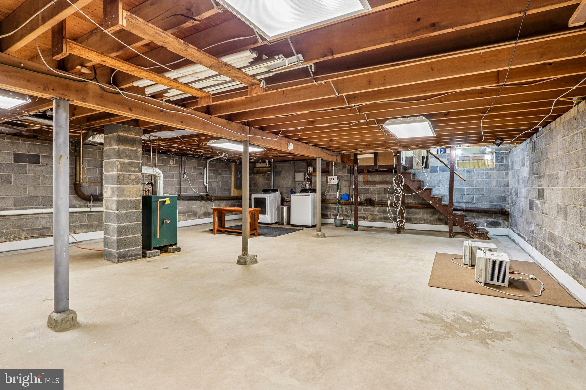 SPEEDWAY - Residential