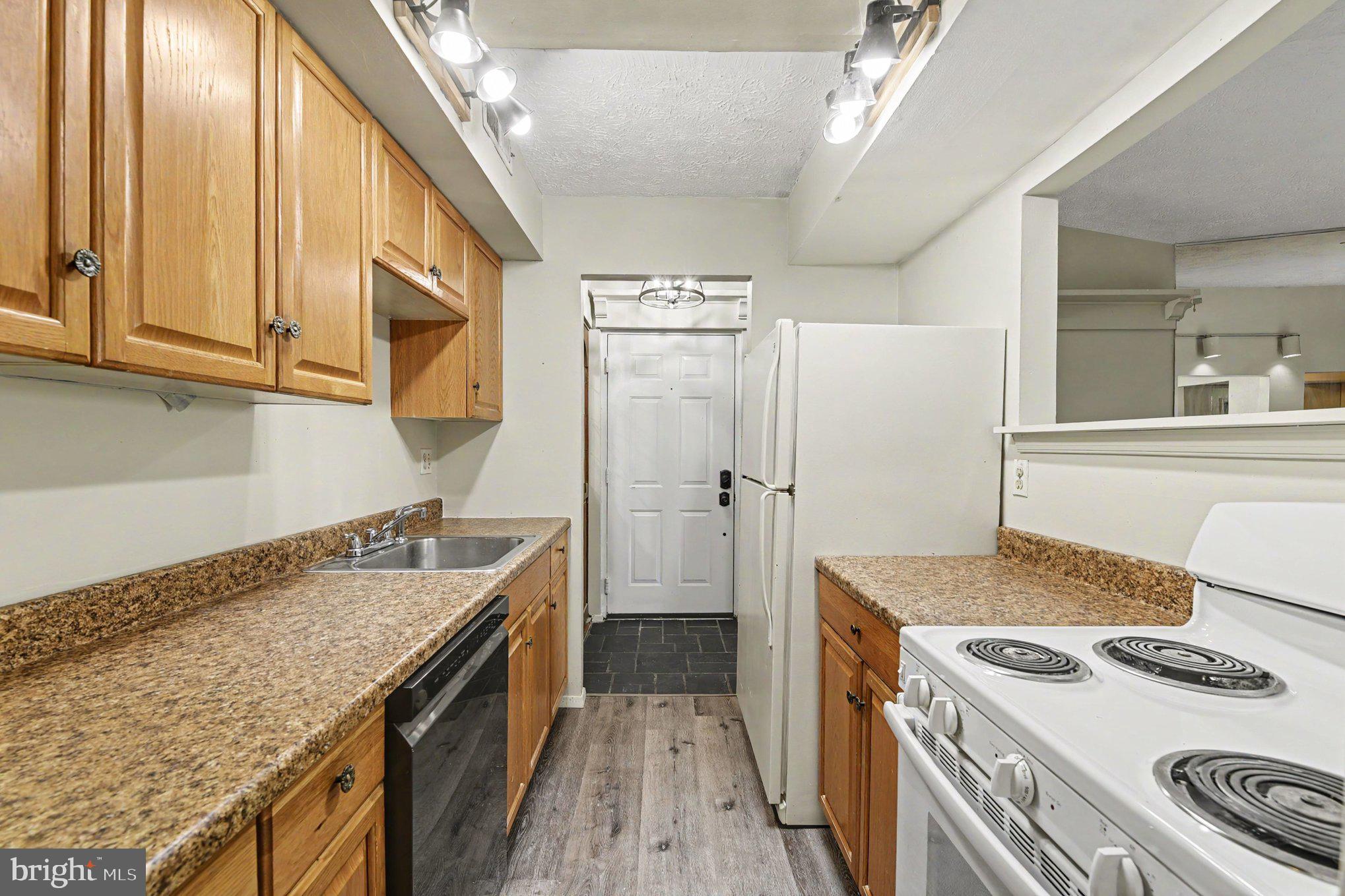 991 BERN DRIVE 991-3A
