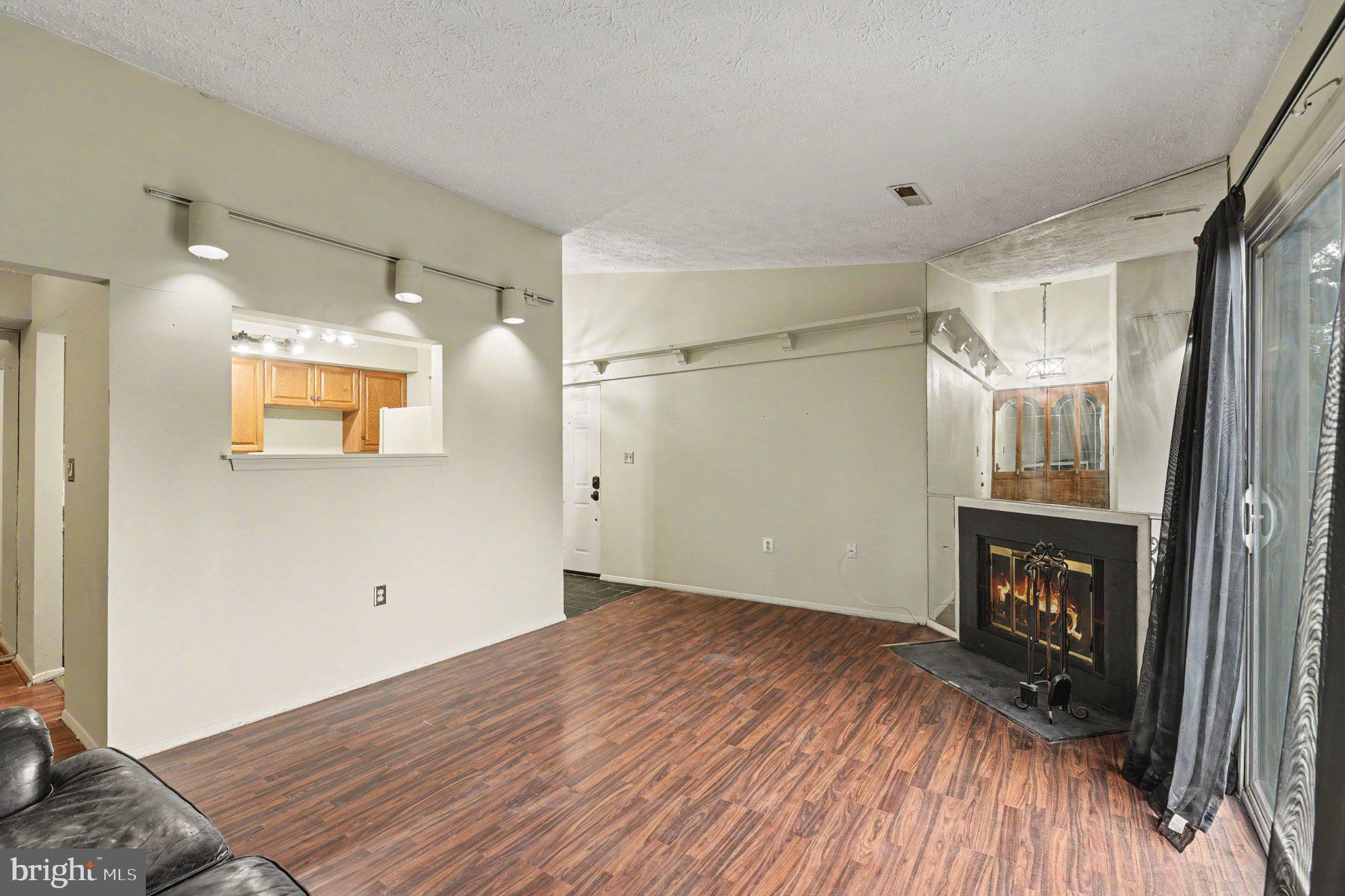 991 BERN DRIVE 991-3A