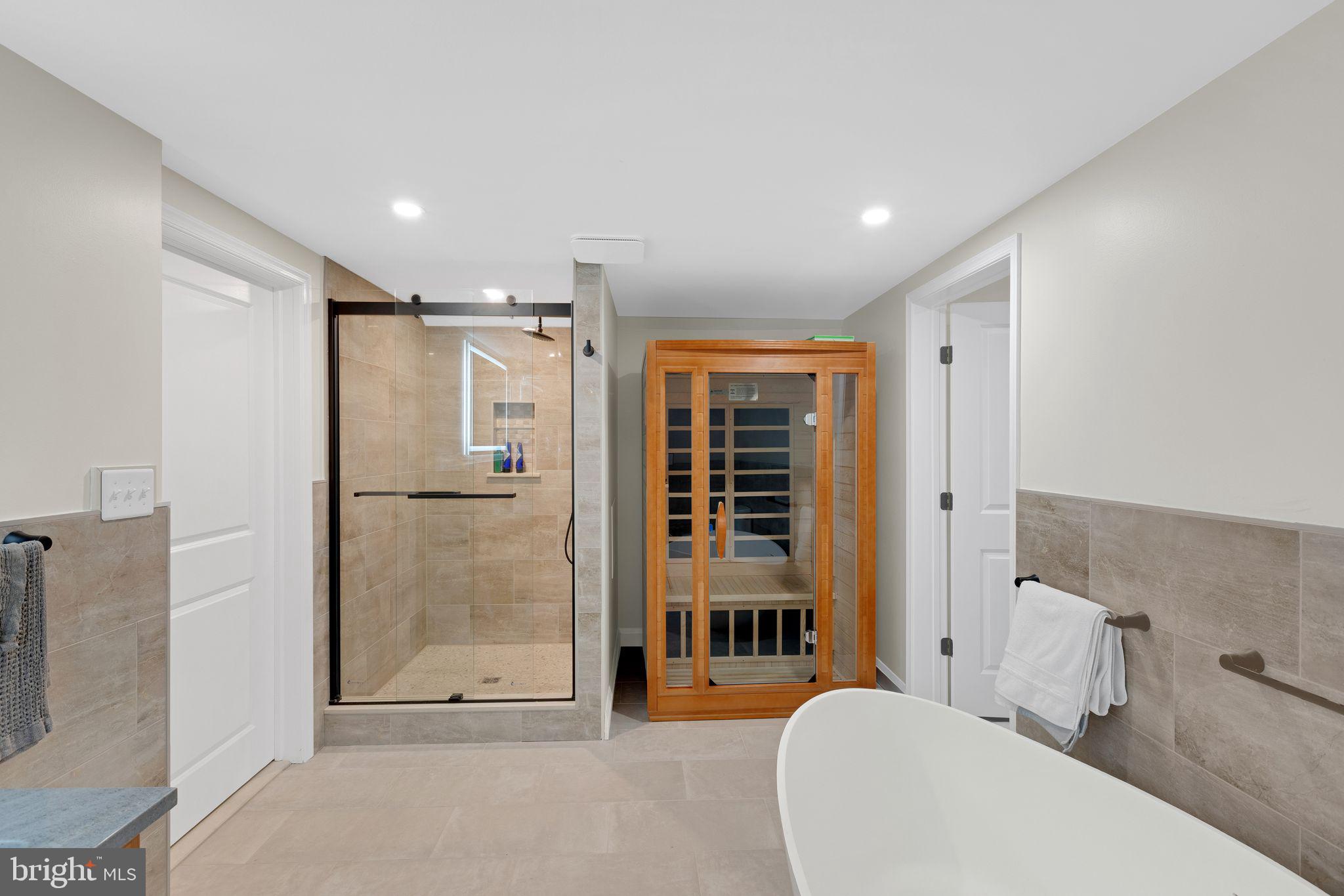 GREENSPRING VALLEY - Residential