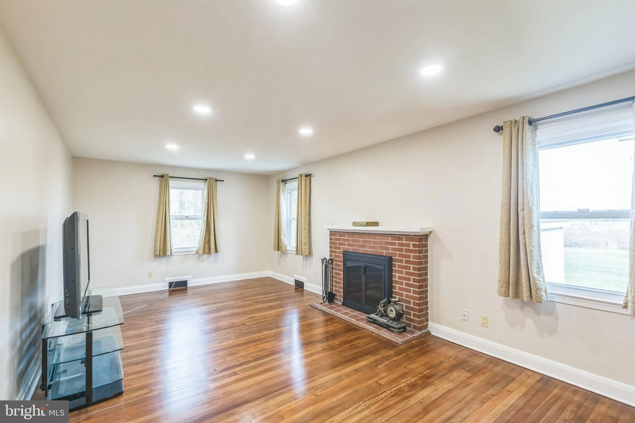 Owings Mills, Maryland 21117, United States, 3 Bedrooms Bedrooms, ,3 BathroomsBathrooms,Residential,Active,104861