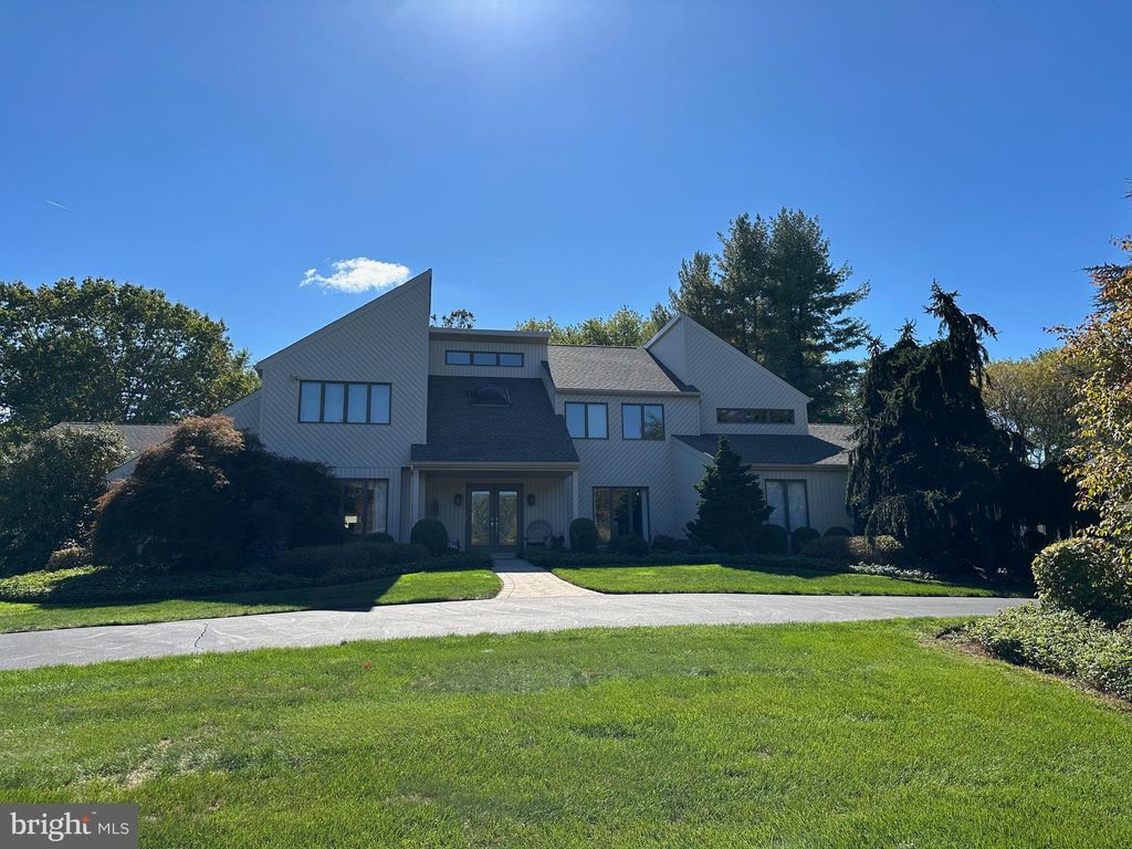 Photo of 1569 Doe Trail Lane, YARDLEY, PA 19067 (MLS # PABU2107328)