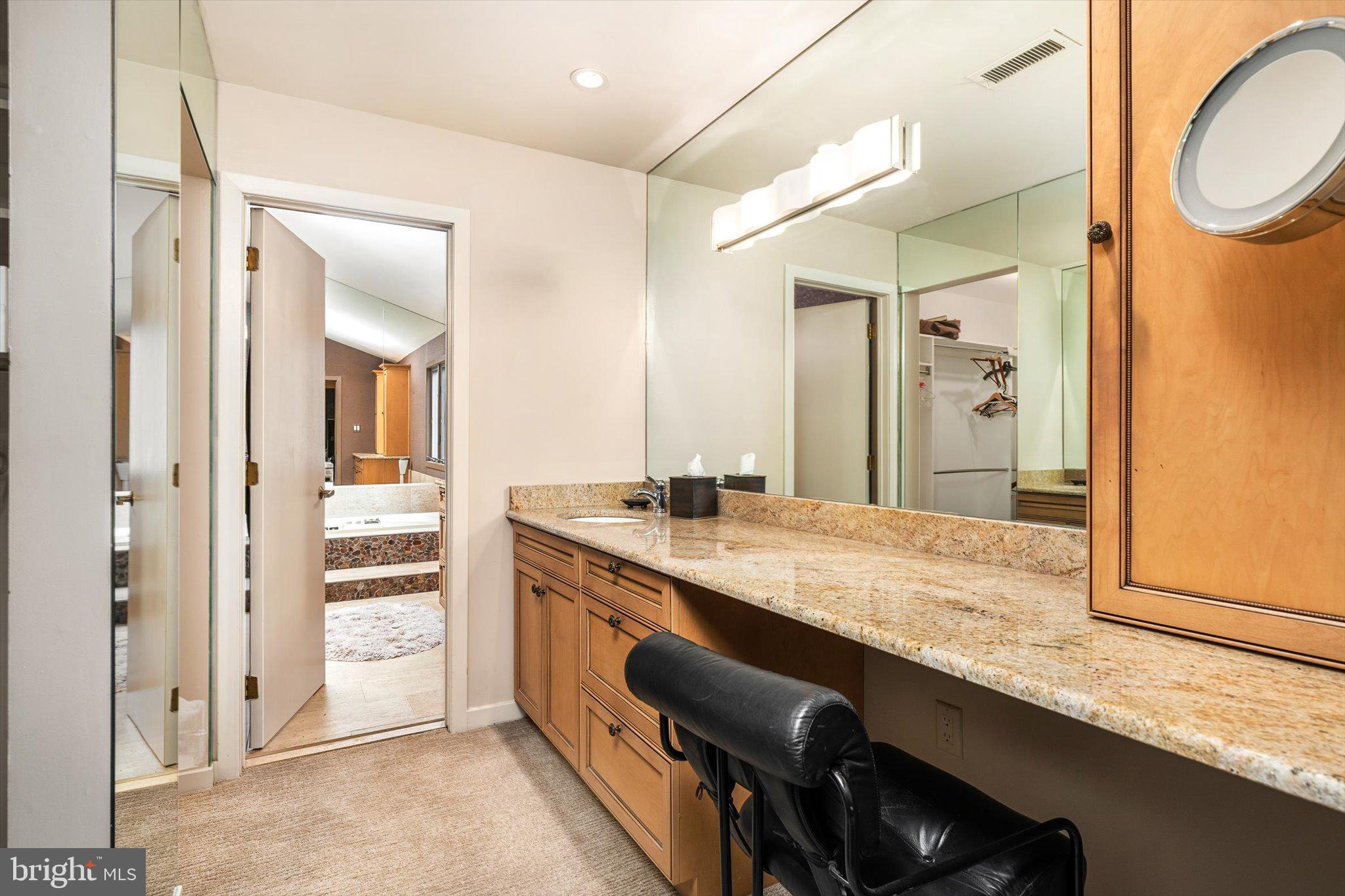 MAKEFIELD ESTATES - Residential