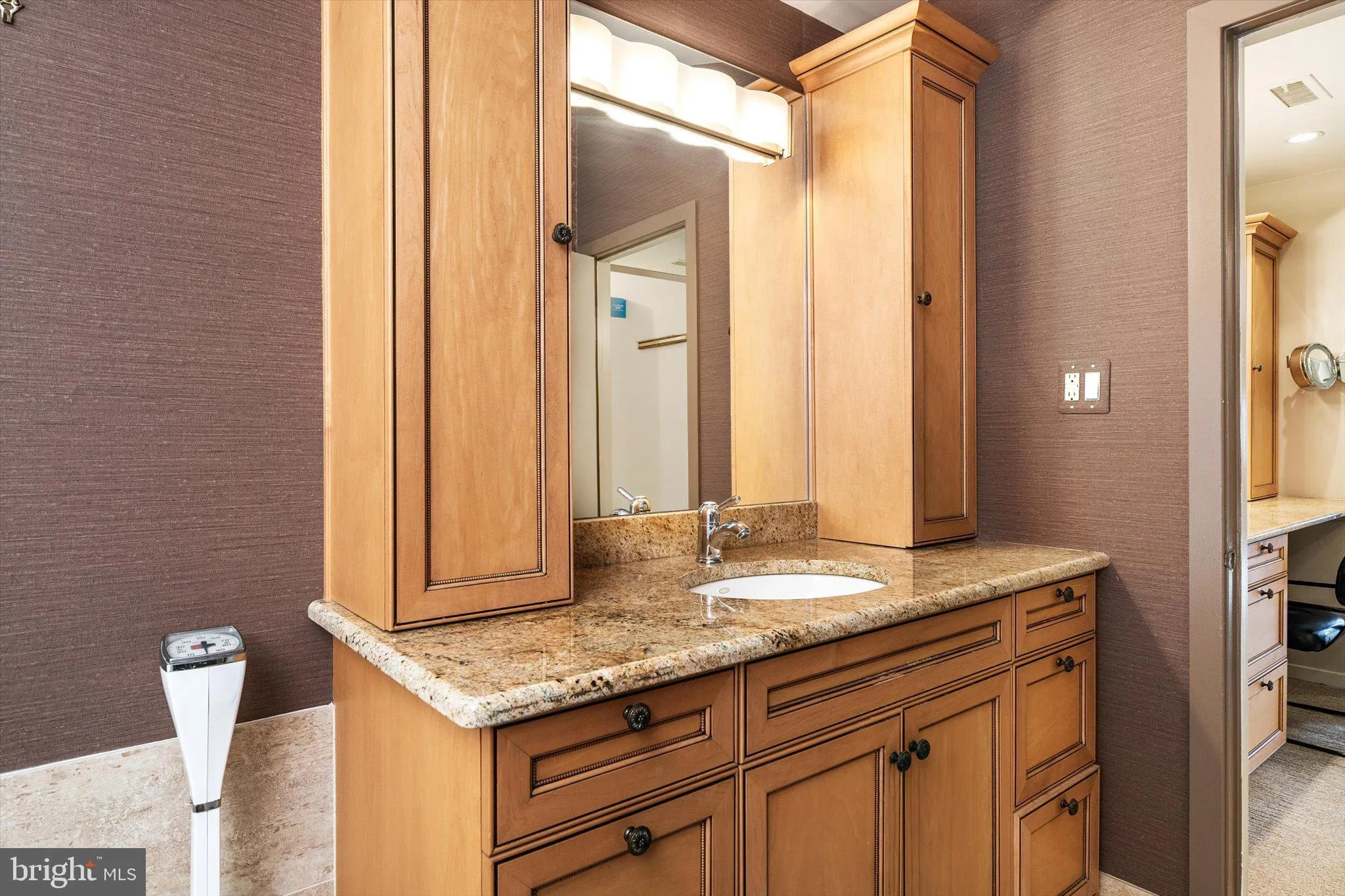 Yardley, Pennsylvania 19067, United States, 6 Bedrooms Bedrooms, ,5 BathroomsBathrooms,Residential,Pending,226379