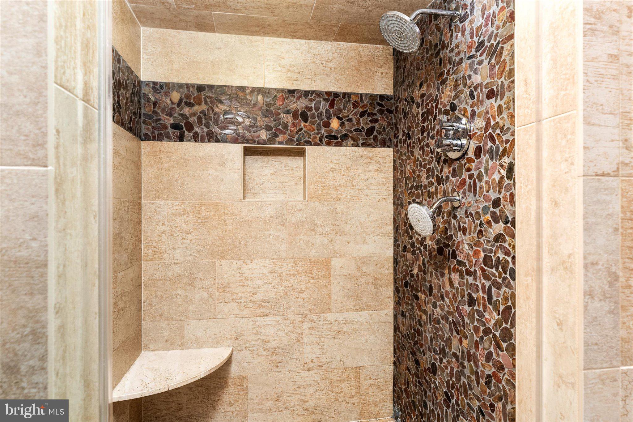 MAKEFIELD ESTATES - Residential