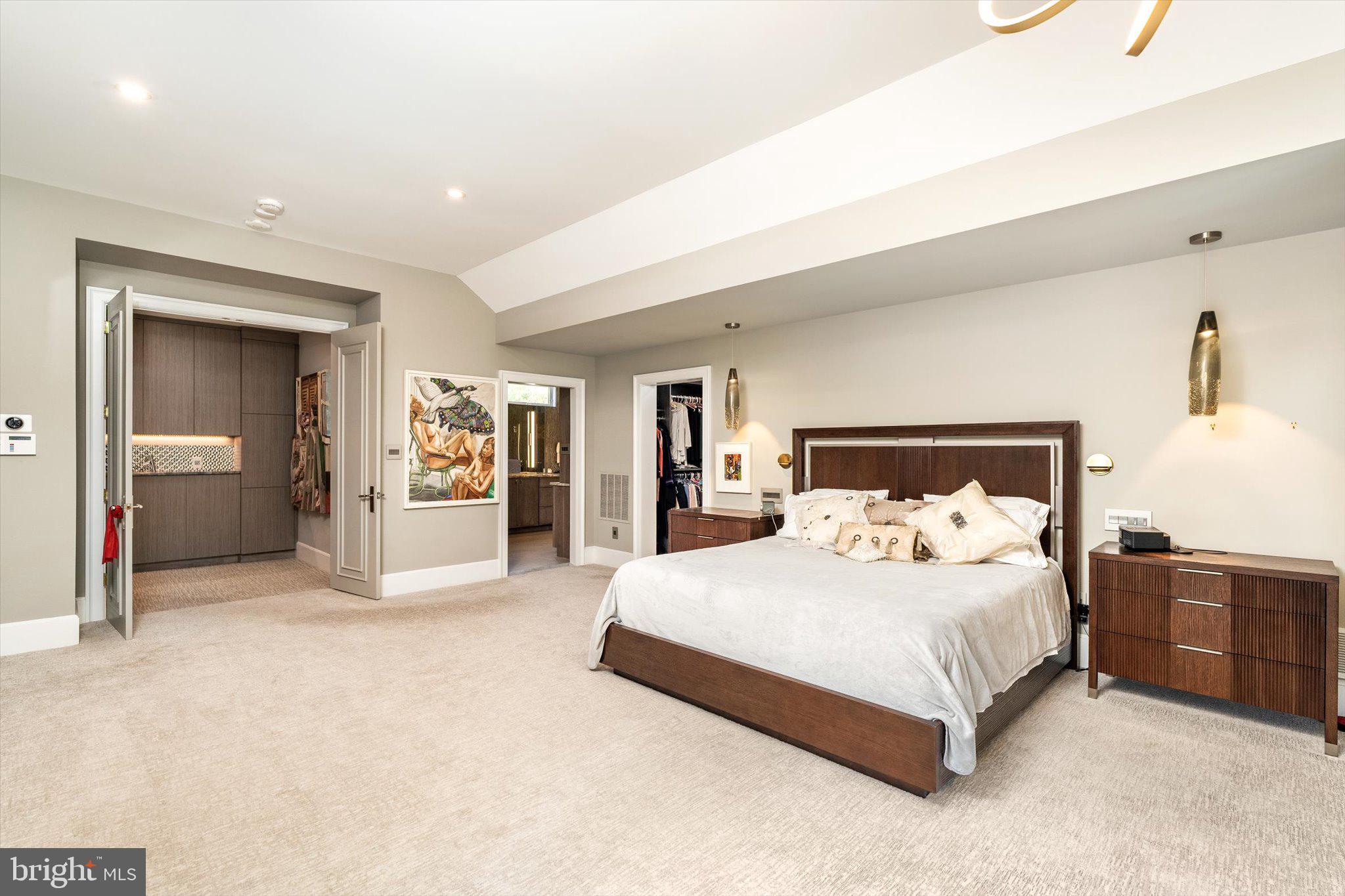 MAKEFIELD ESTATES - Residential