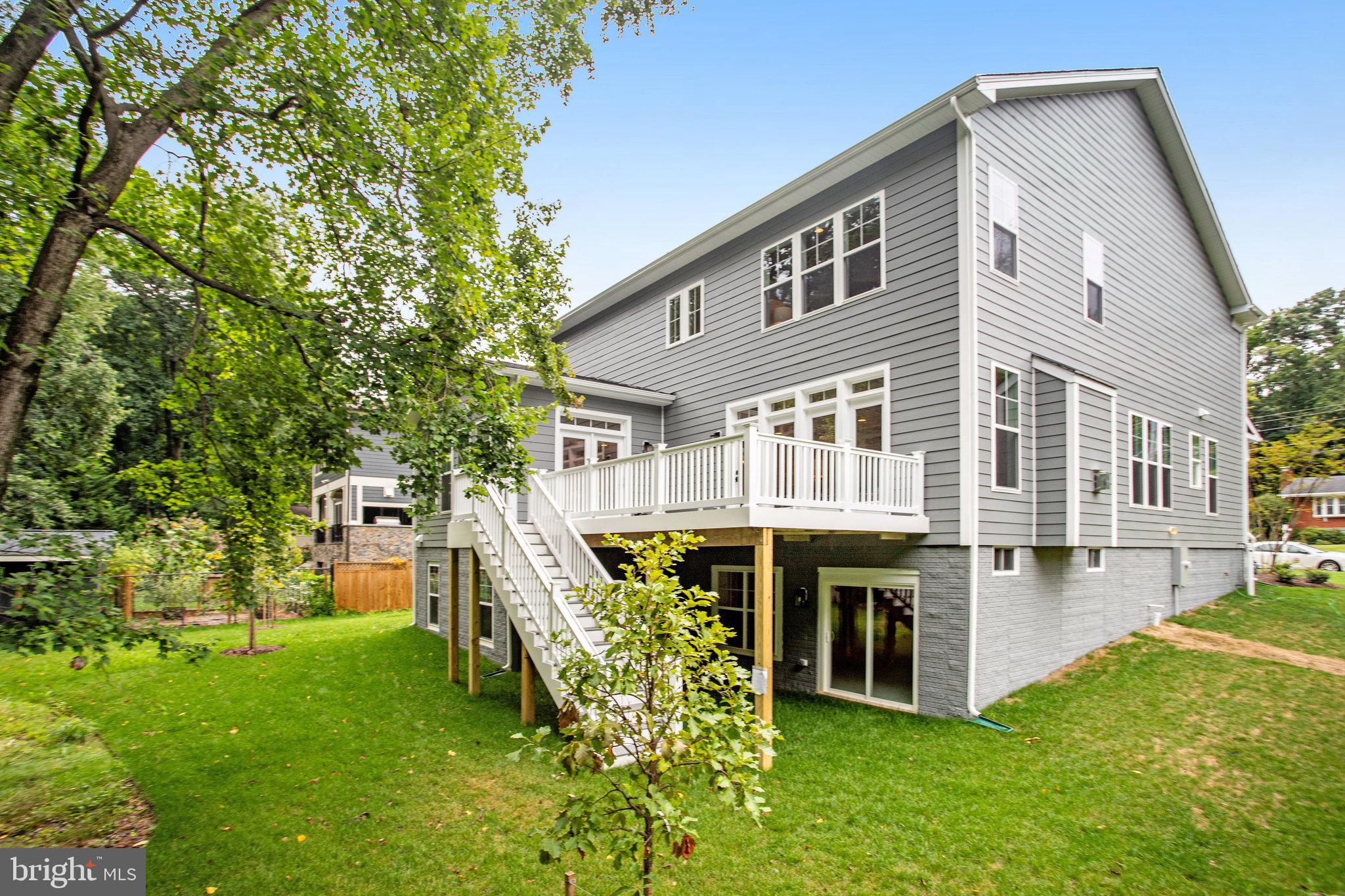 TOWN AND COUNTRY ESTATES - Residential