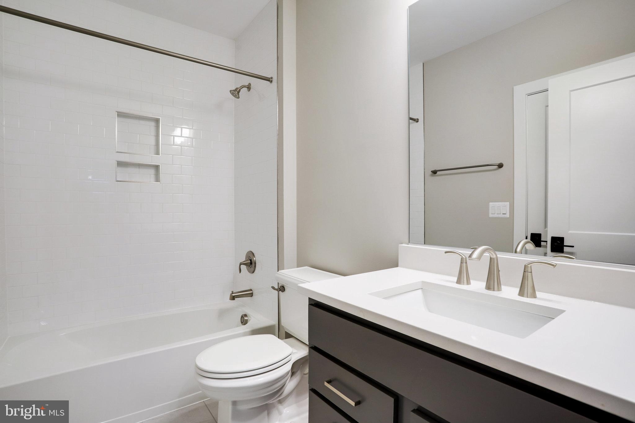 TOWN AND COUNTRY ESTATES - Residential