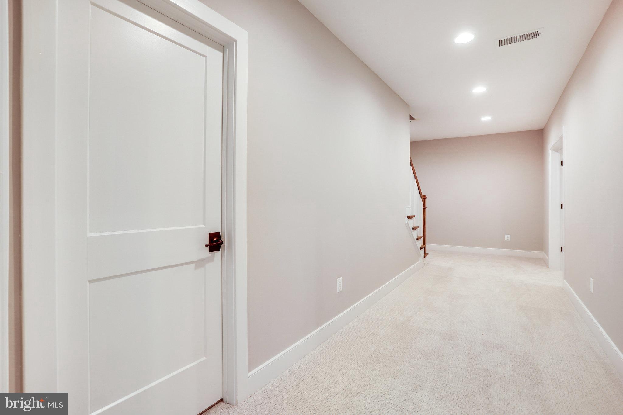 TOWN AND COUNTRY ESTATES - Residential