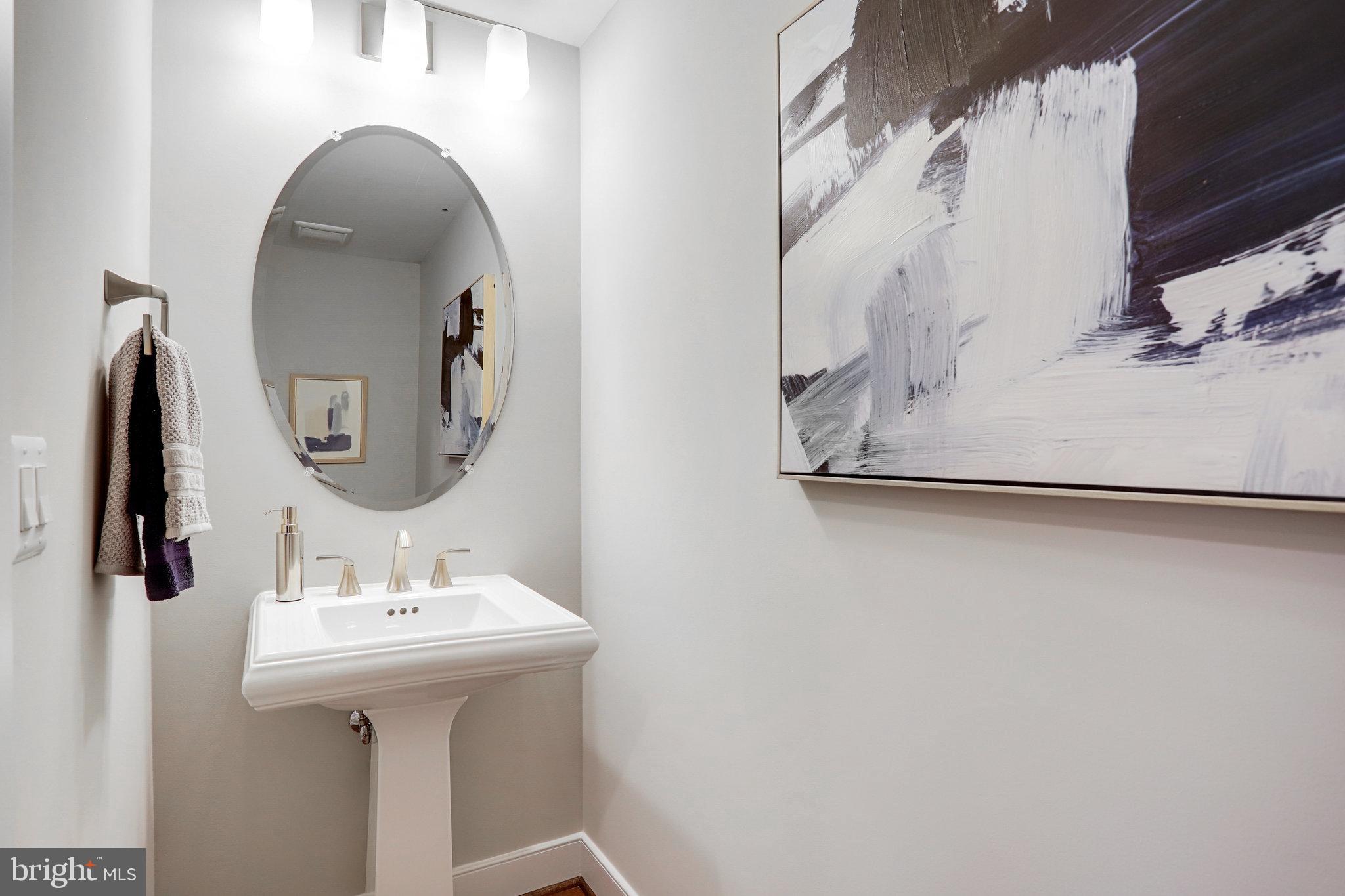 TOWN AND COUNTRY ESTATES - Residential