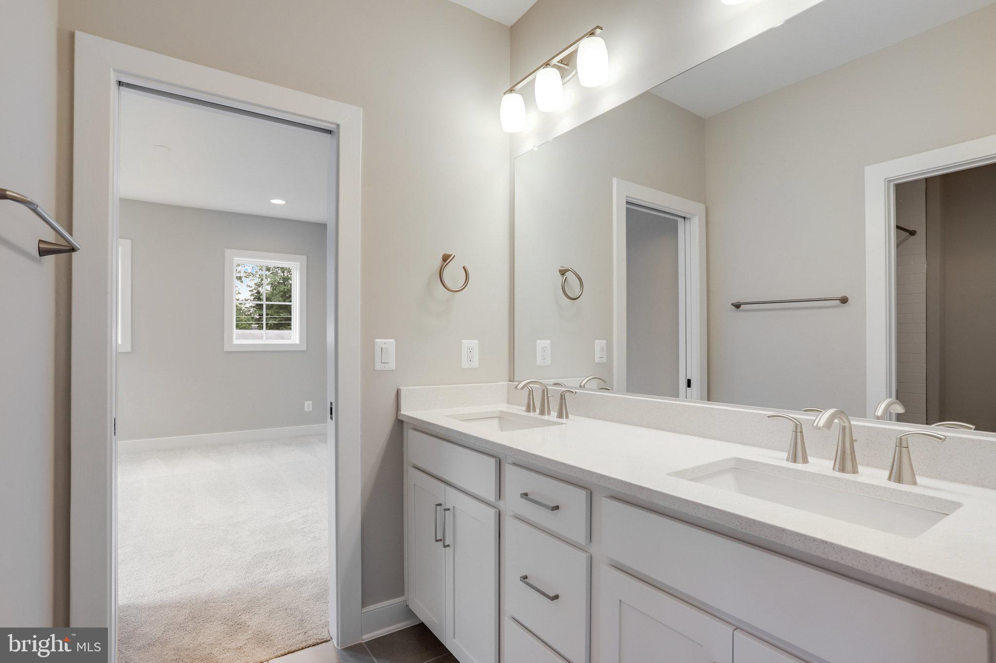 TOWN AND COUNTRY ESTATES - Residential