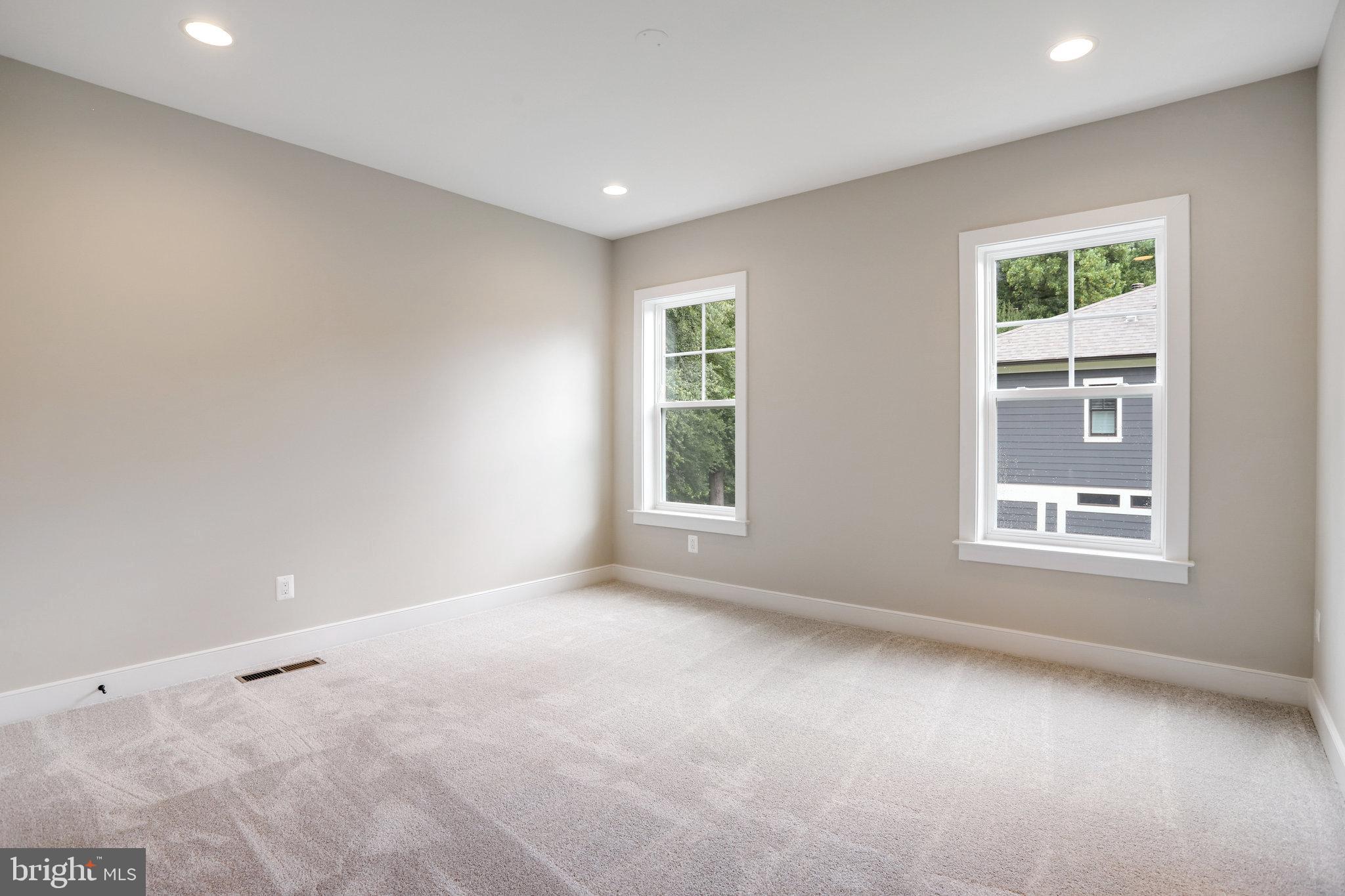 TOWN AND COUNTRY ESTATES - Residential