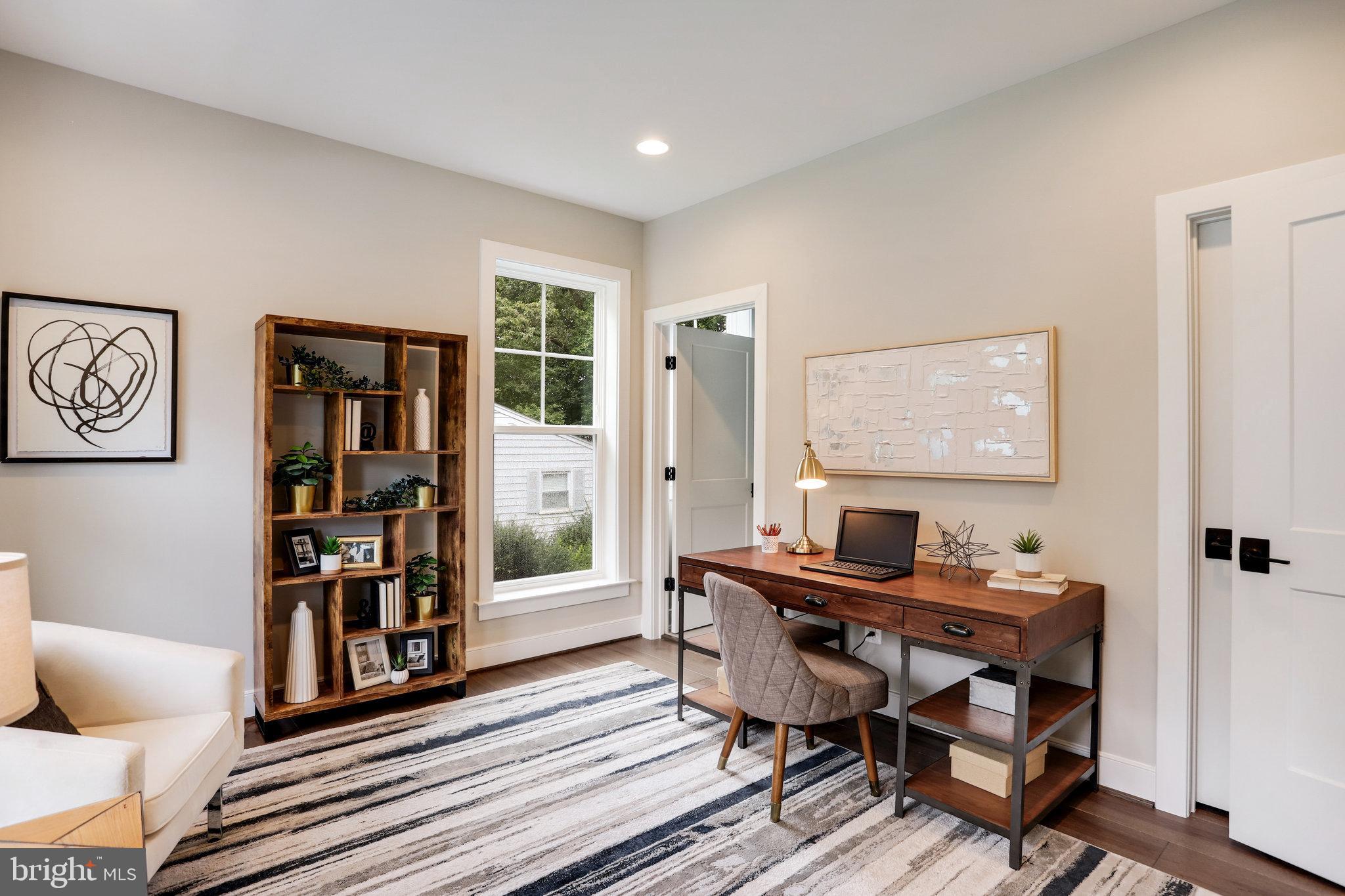 TOWN AND COUNTRY ESTATES - Residential