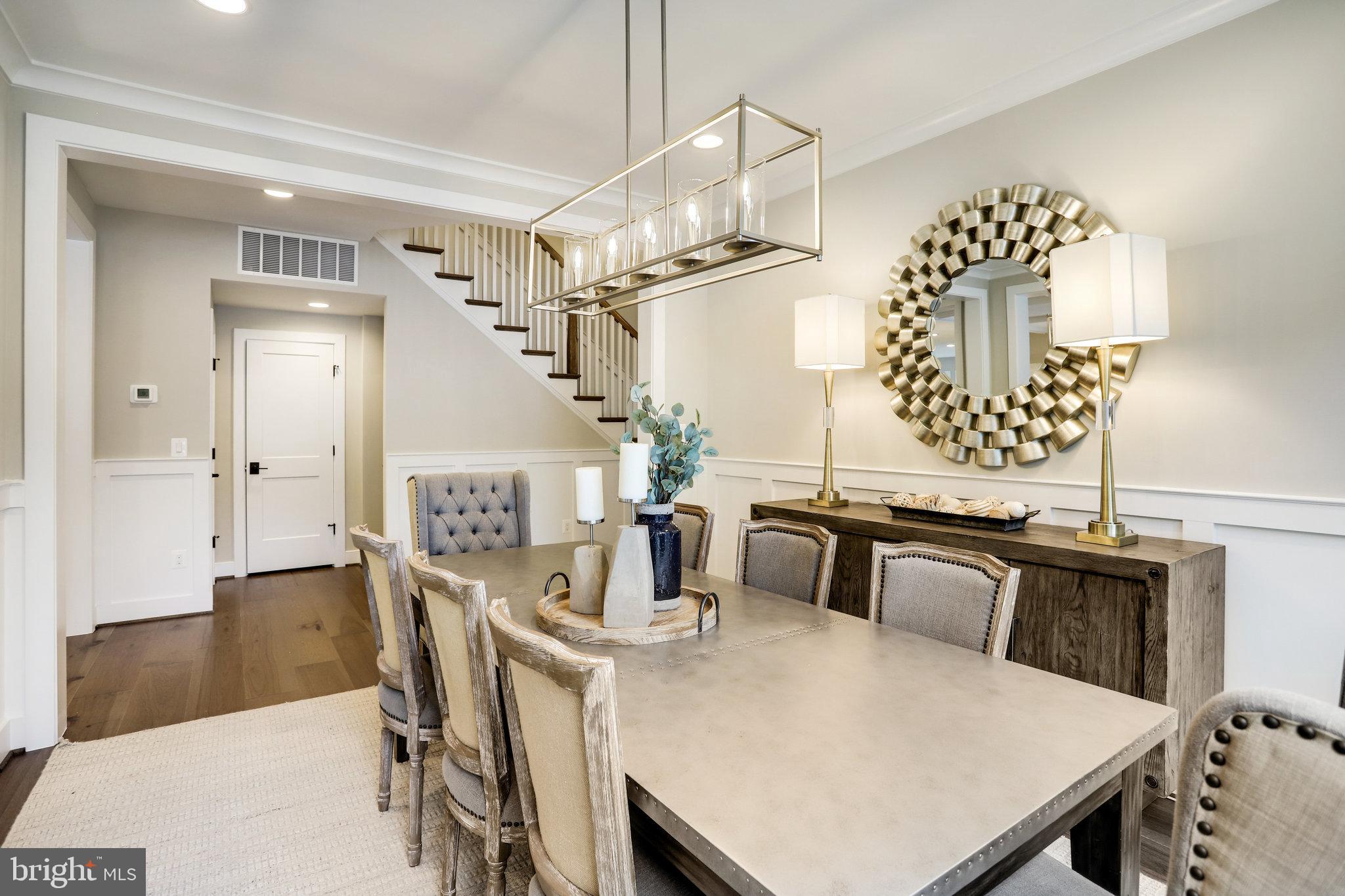 TOWN AND COUNTRY ESTATES - Residential