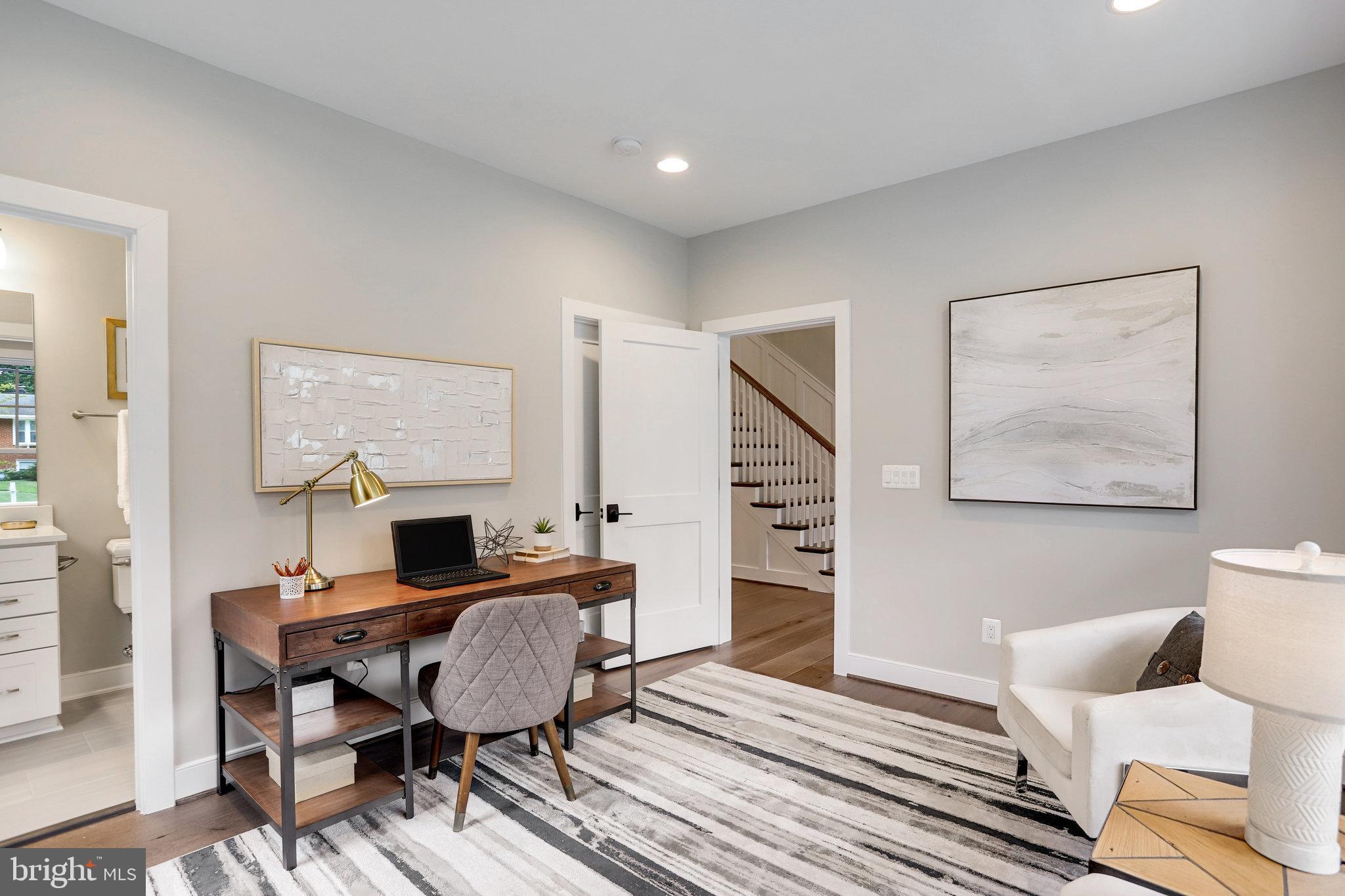 TOWN AND COUNTRY ESTATES - Residential