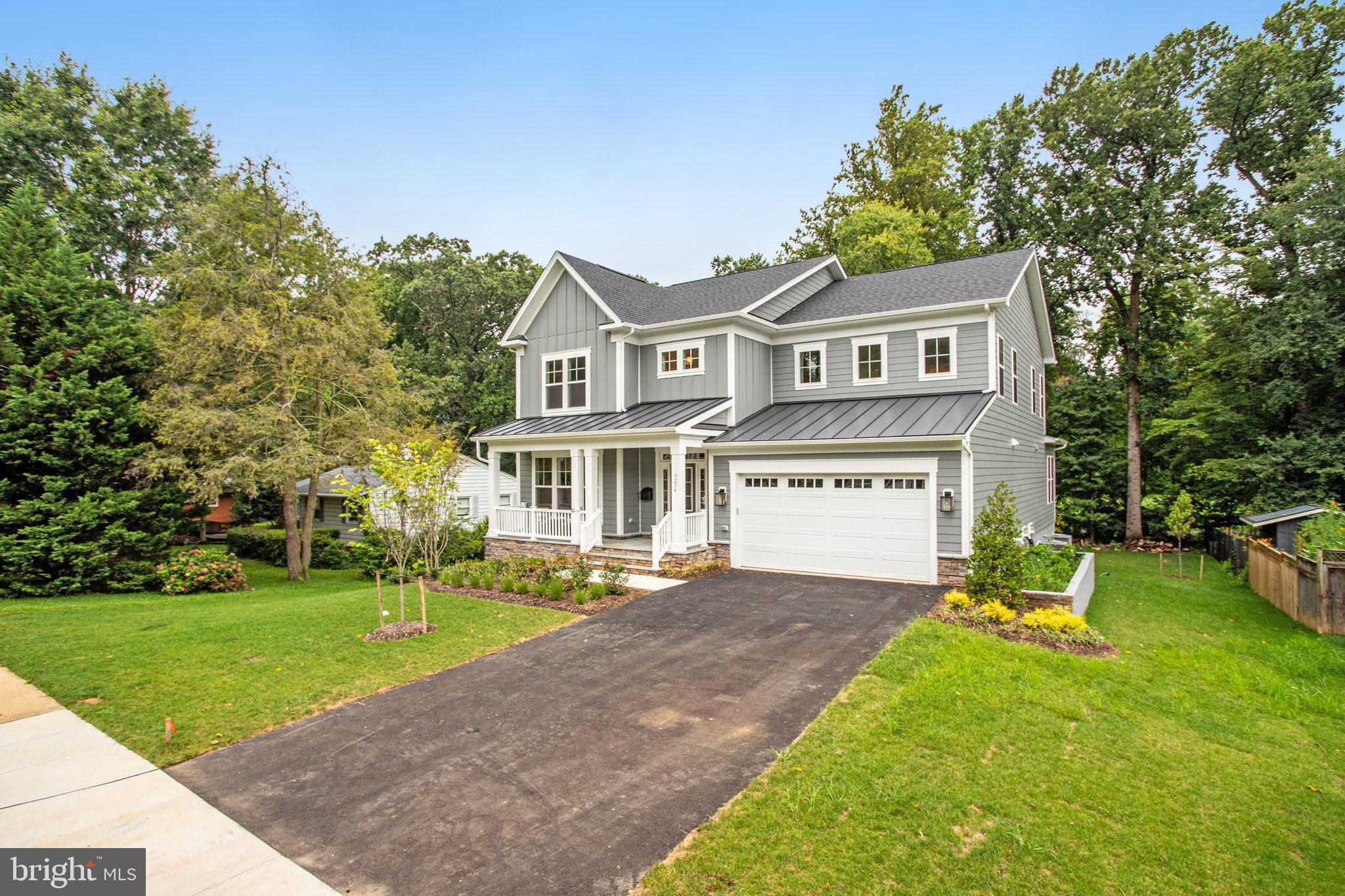 TOWN AND COUNTRY ESTATES - Residential