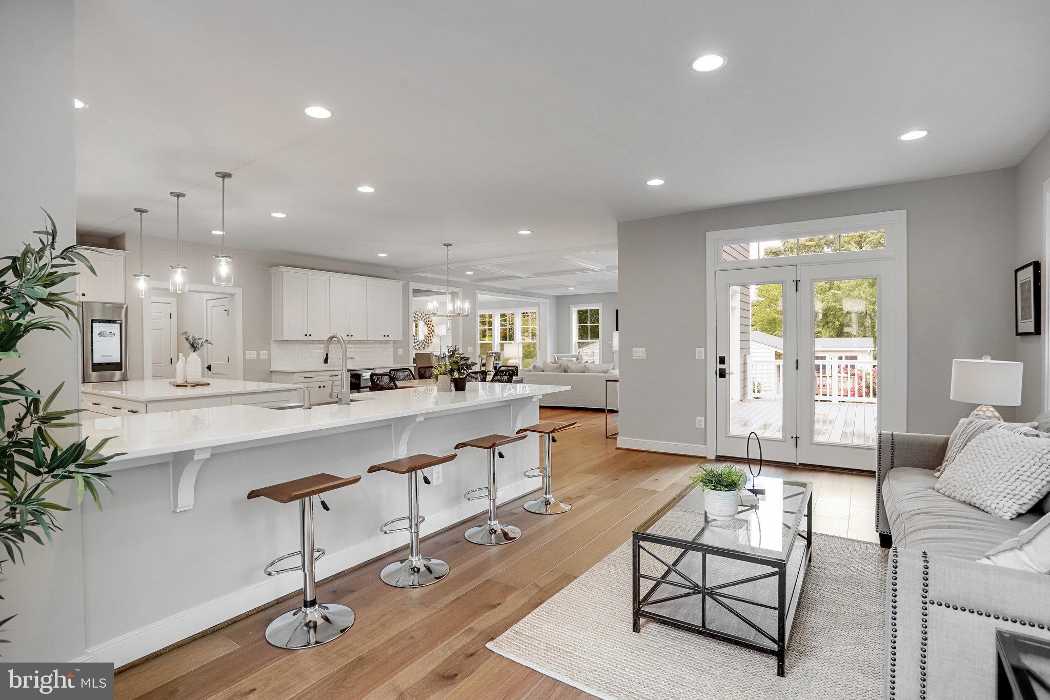 TOWN AND COUNTRY ESTATES - Residential