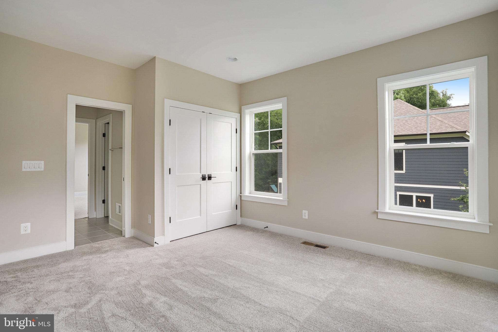 TOWN AND COUNTRY ESTATES - Residential