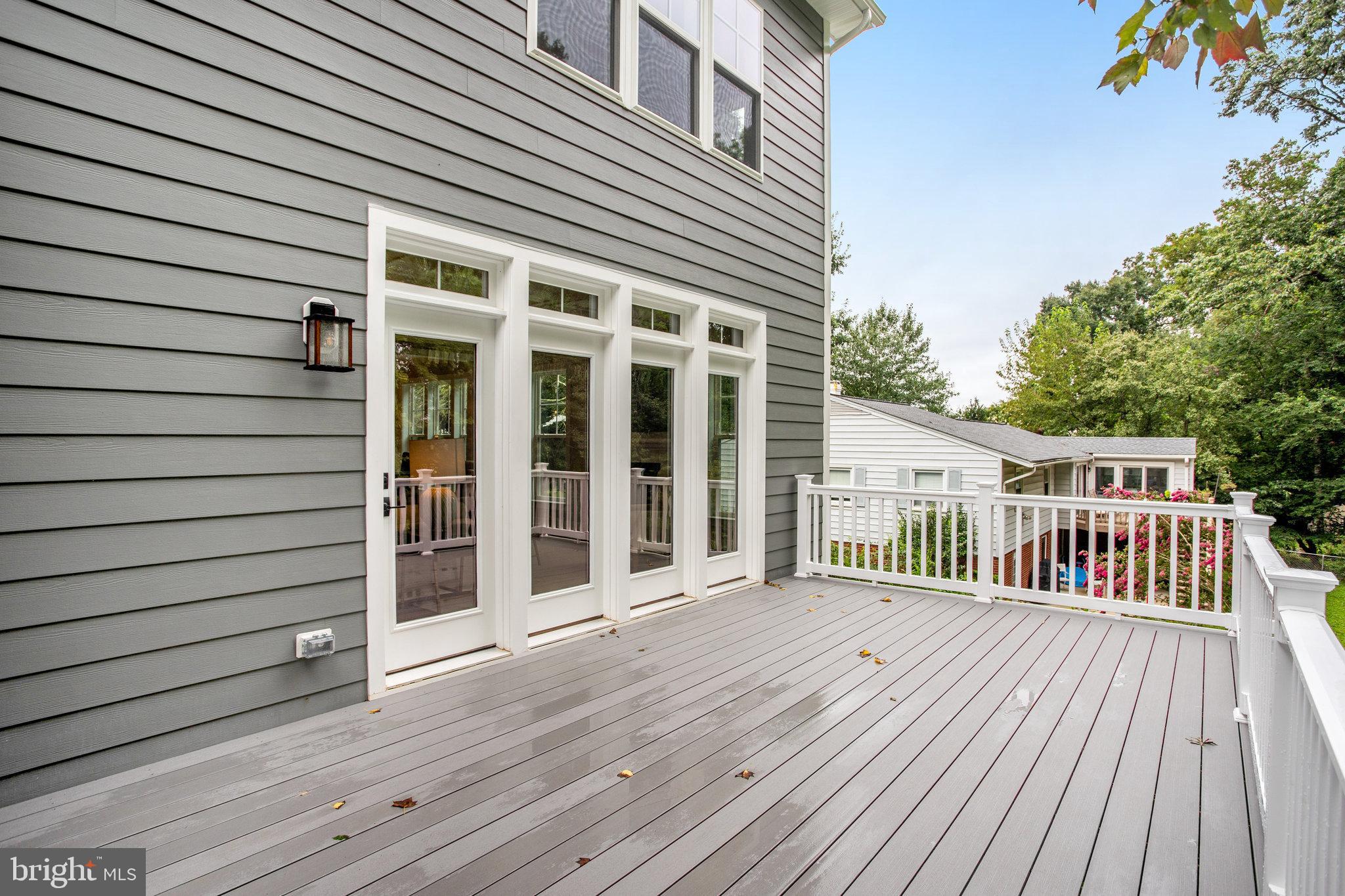 TOWN AND COUNTRY ESTATES - Residential