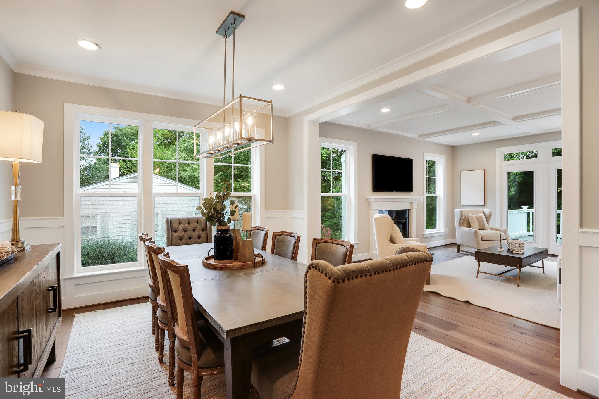 TOWN AND COUNTRY ESTATES - Residential