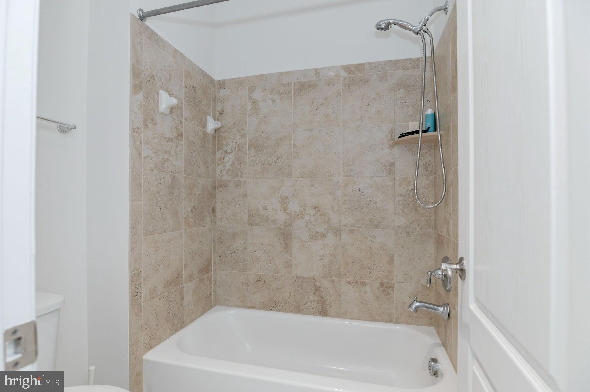 FLEETWOOD AT SLATE RUN - Residential