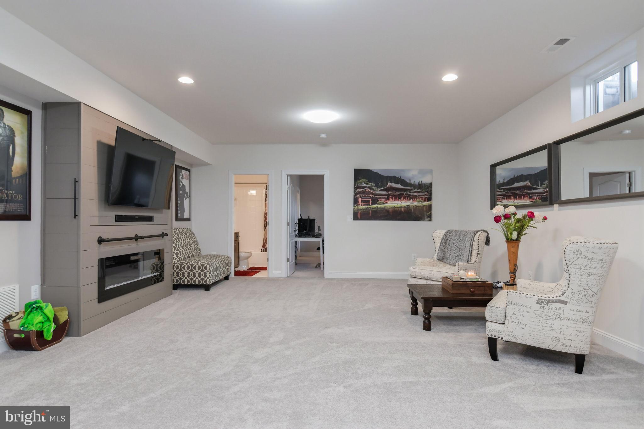 FLEETWOOD AT SLATE RUN - Residential