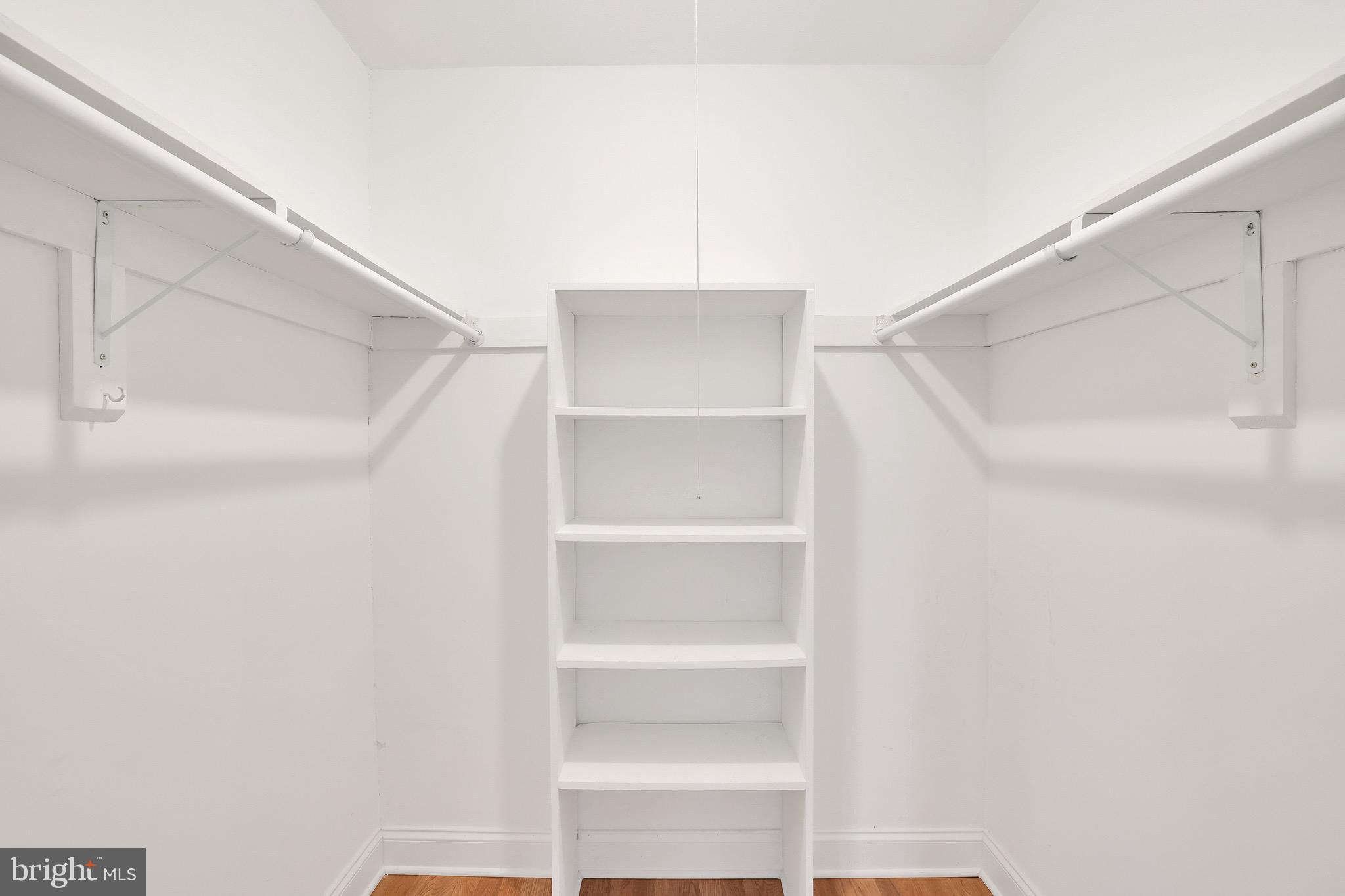 TREOVER CONDOMINIUM - Residential Lease