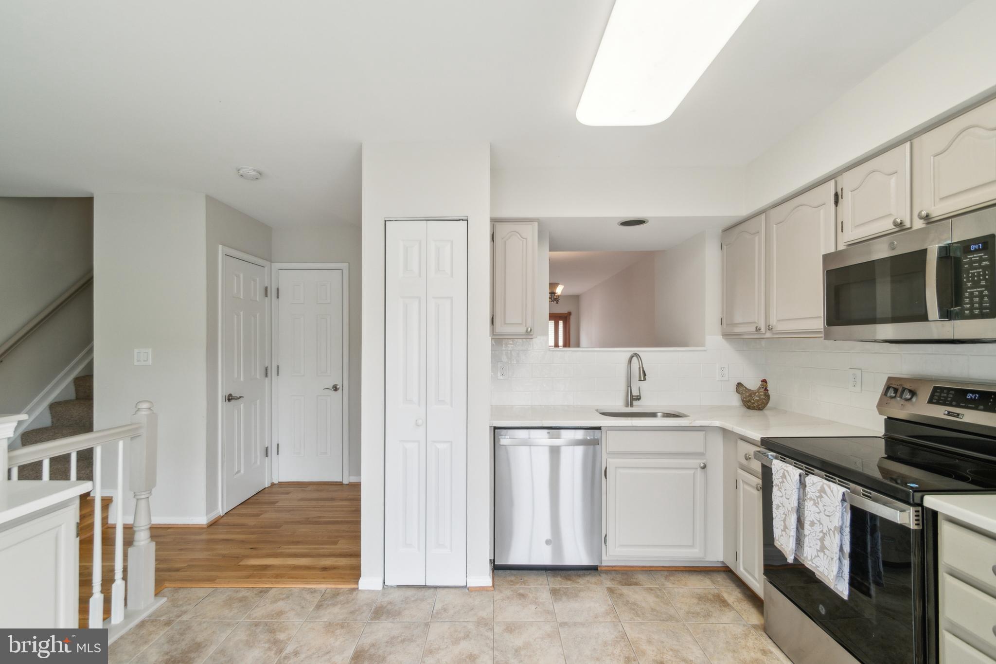 1348 WATERWAY COURT