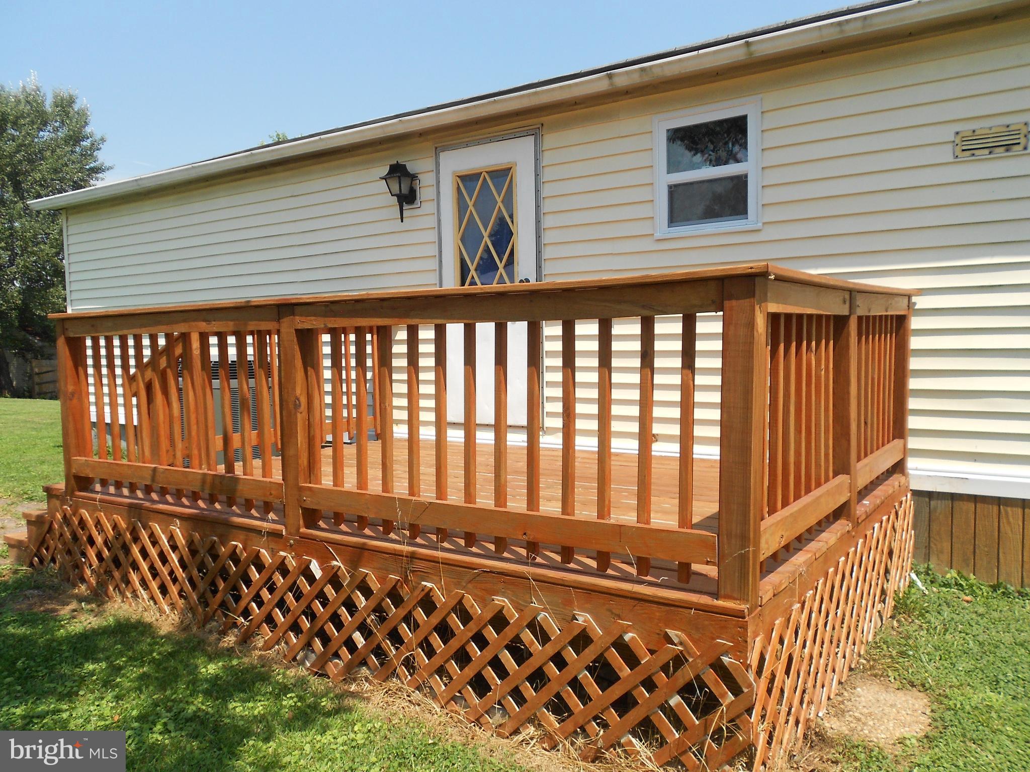 MOUNTAIN BUSH ESTATES - Residential