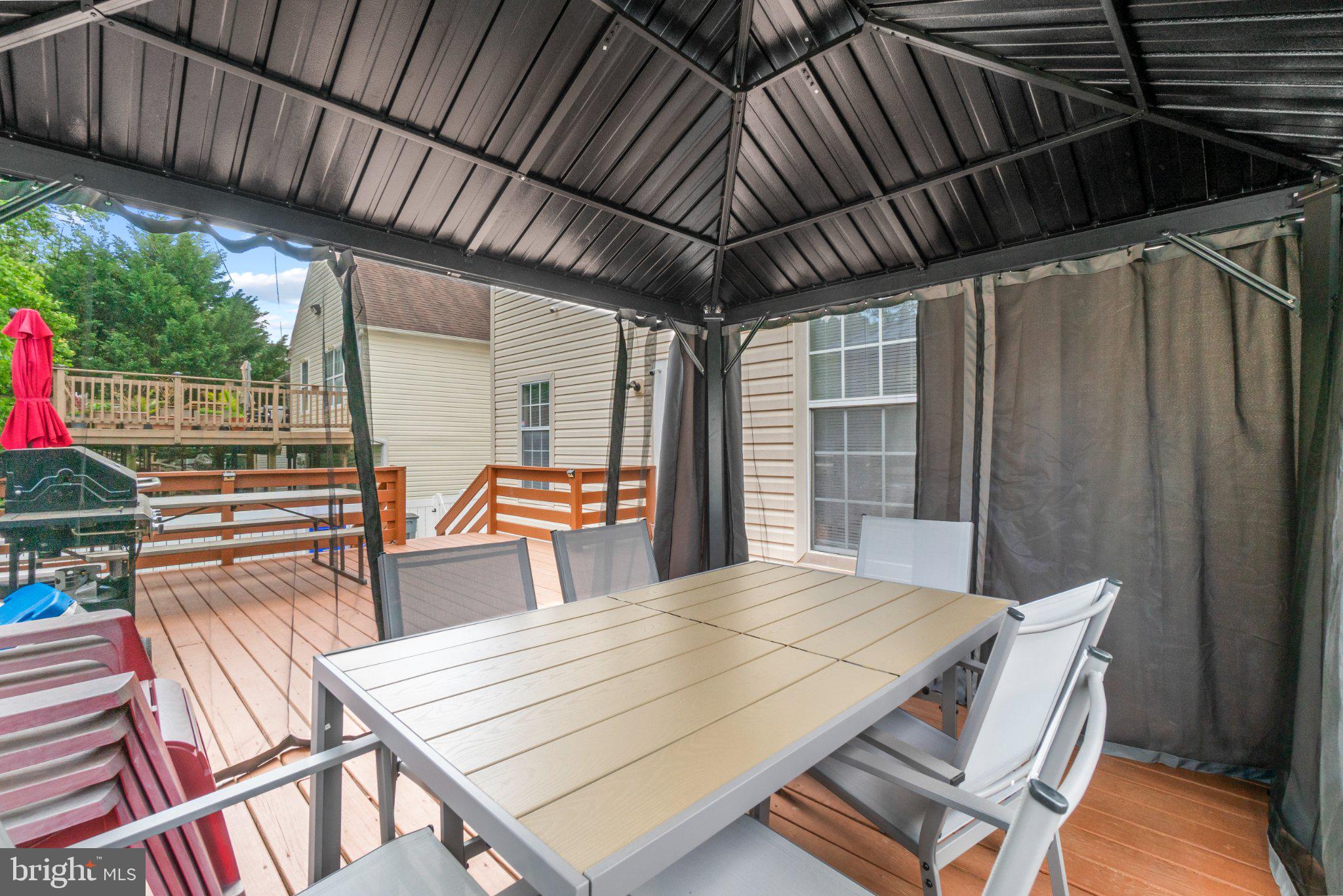 DEER PARK - Residential