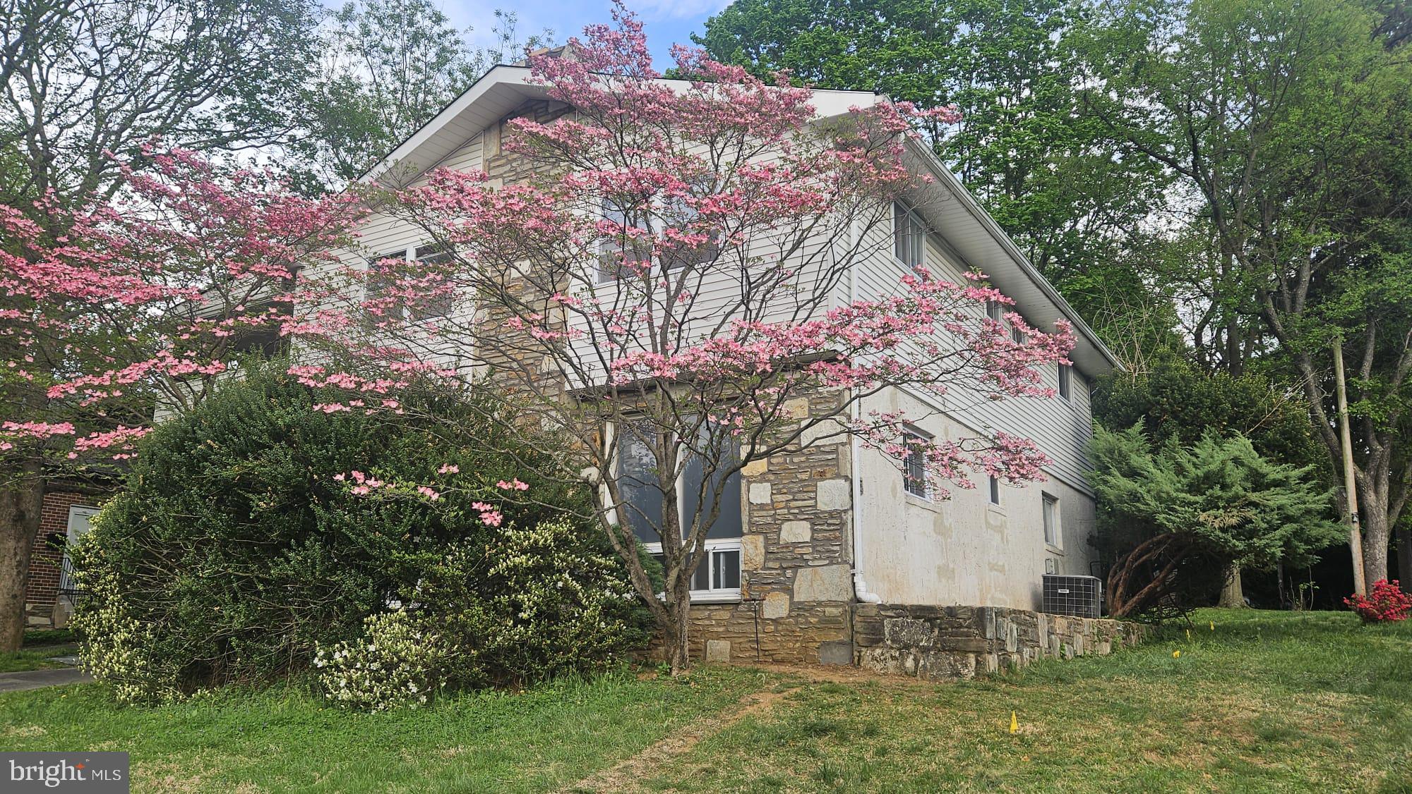 CHELTENHAM - Residential