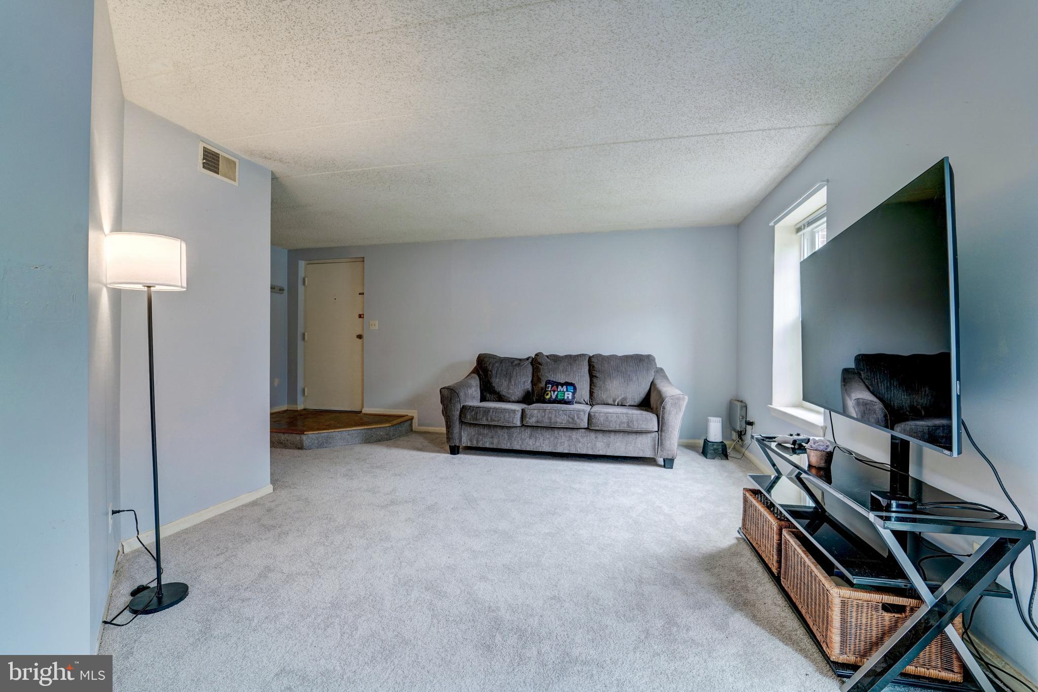 NEWPORT - Residential