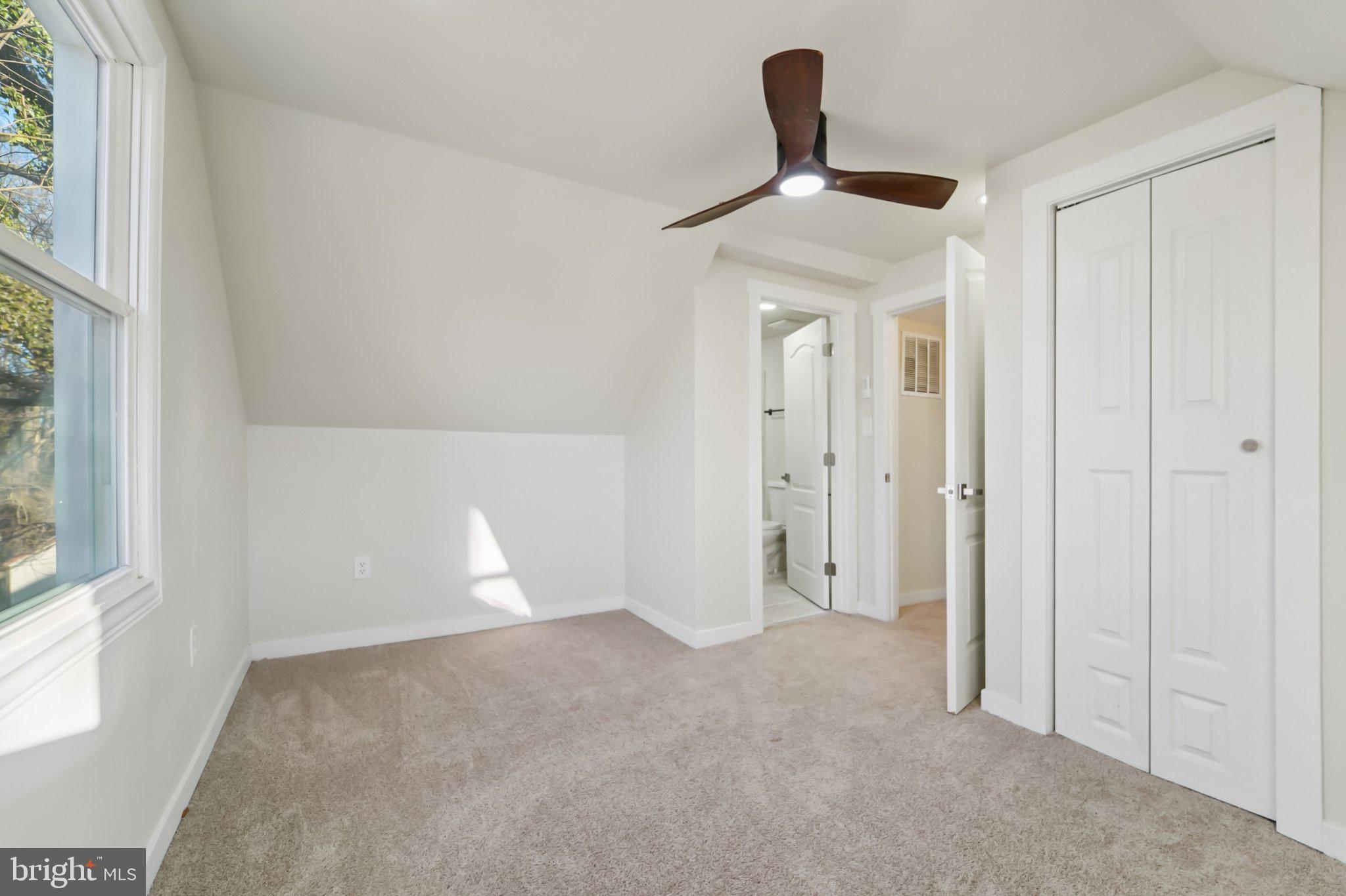 EDGEWOOD PARK - Residential